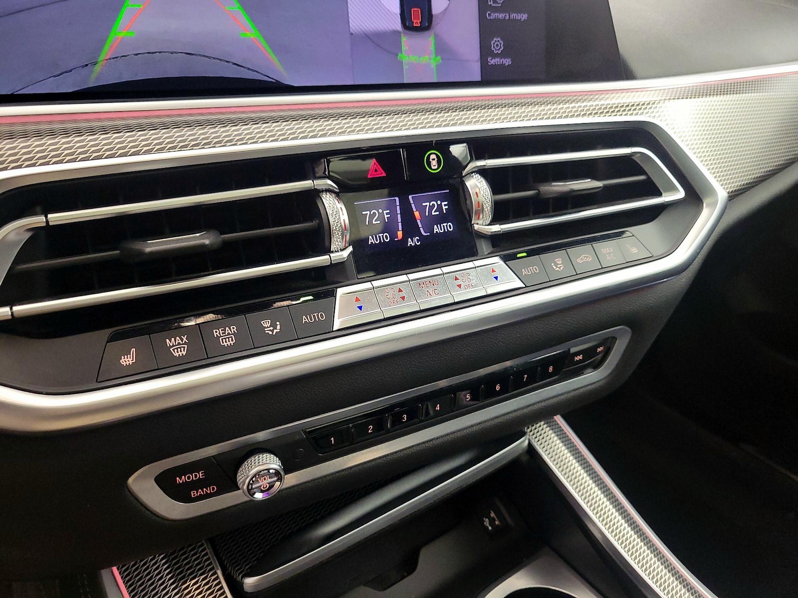 2020 BMW X5 M50i - Photo 17
