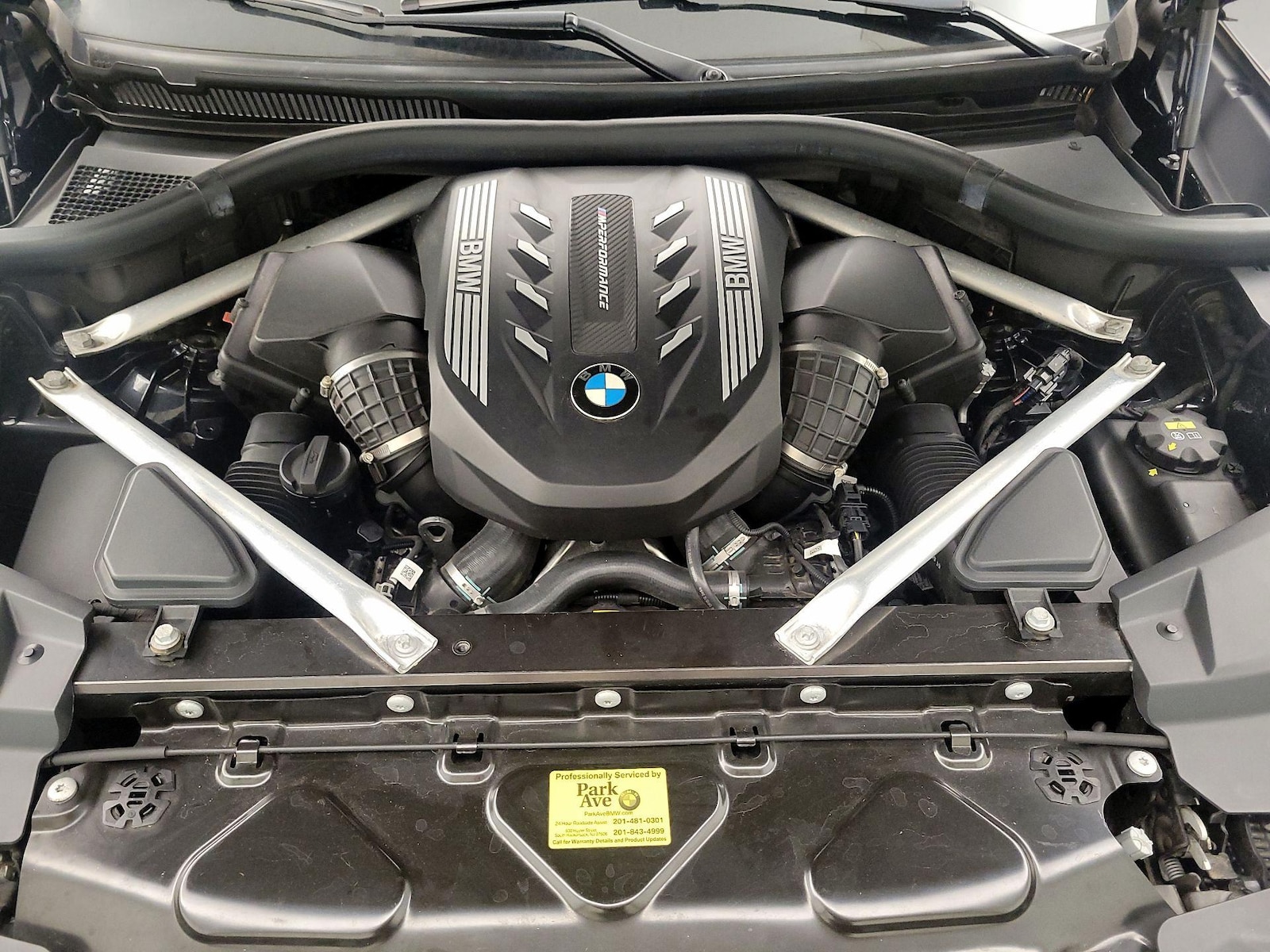 2020 BMW X5 M50i - Photo 23