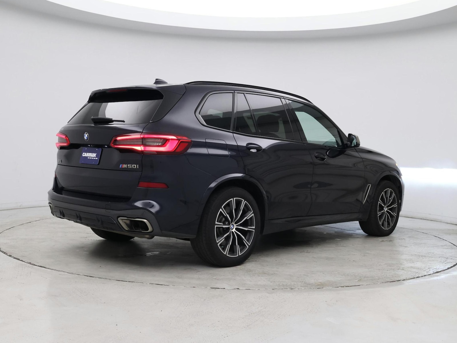 2020 BMW X5 M50i - Photo 8