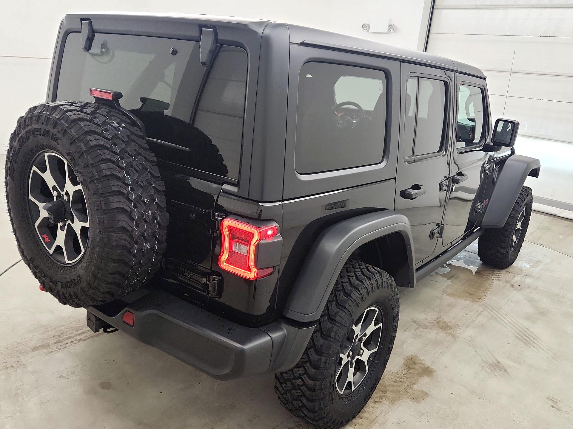 Thumbnail: 2022 Jeep Wrangler - 5