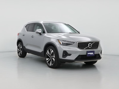 2024 Volvo XC40 B5 Ultimate Bright Theme