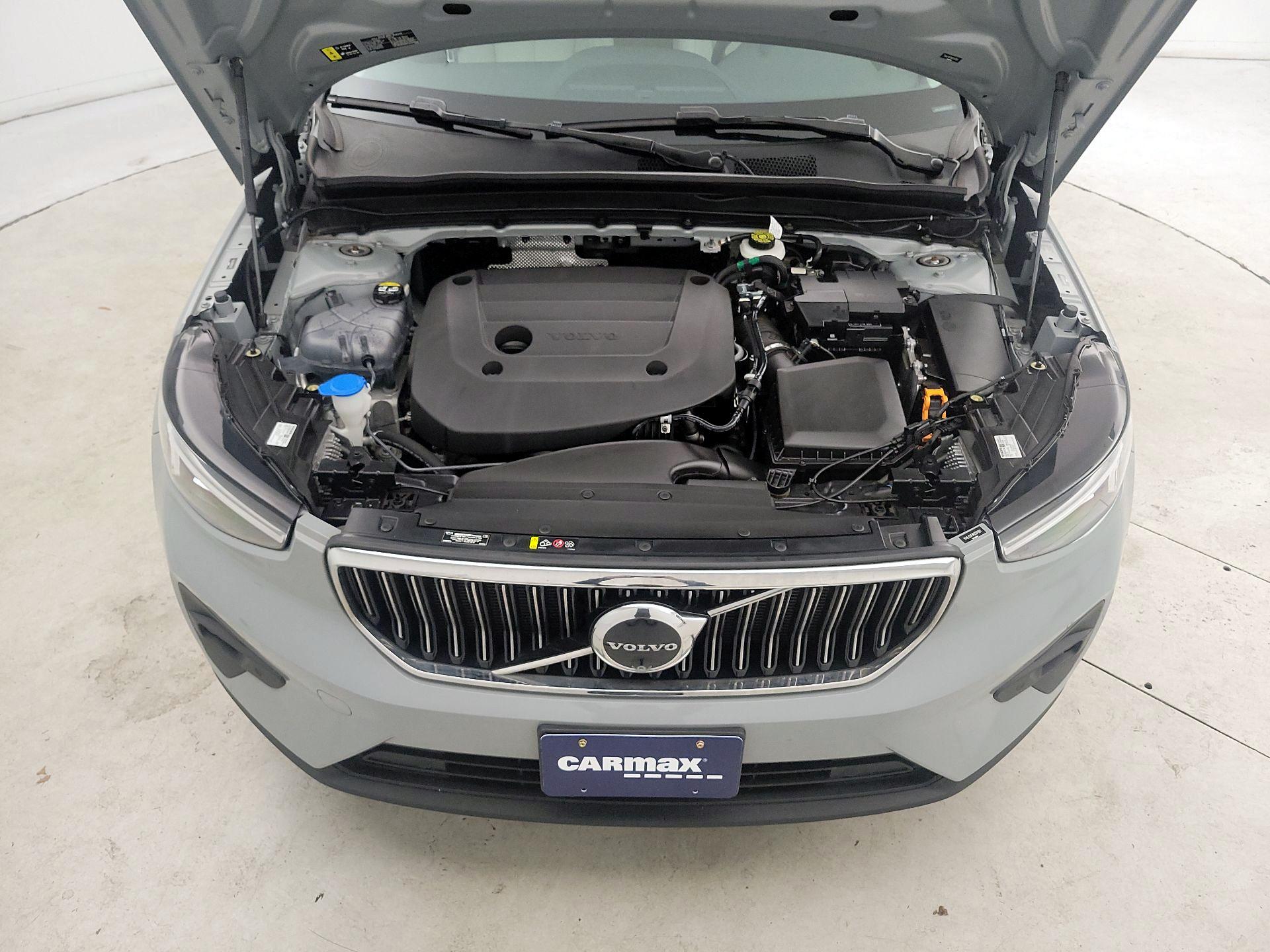 Thumbnail: 2024 Volvo XC40 - 20
