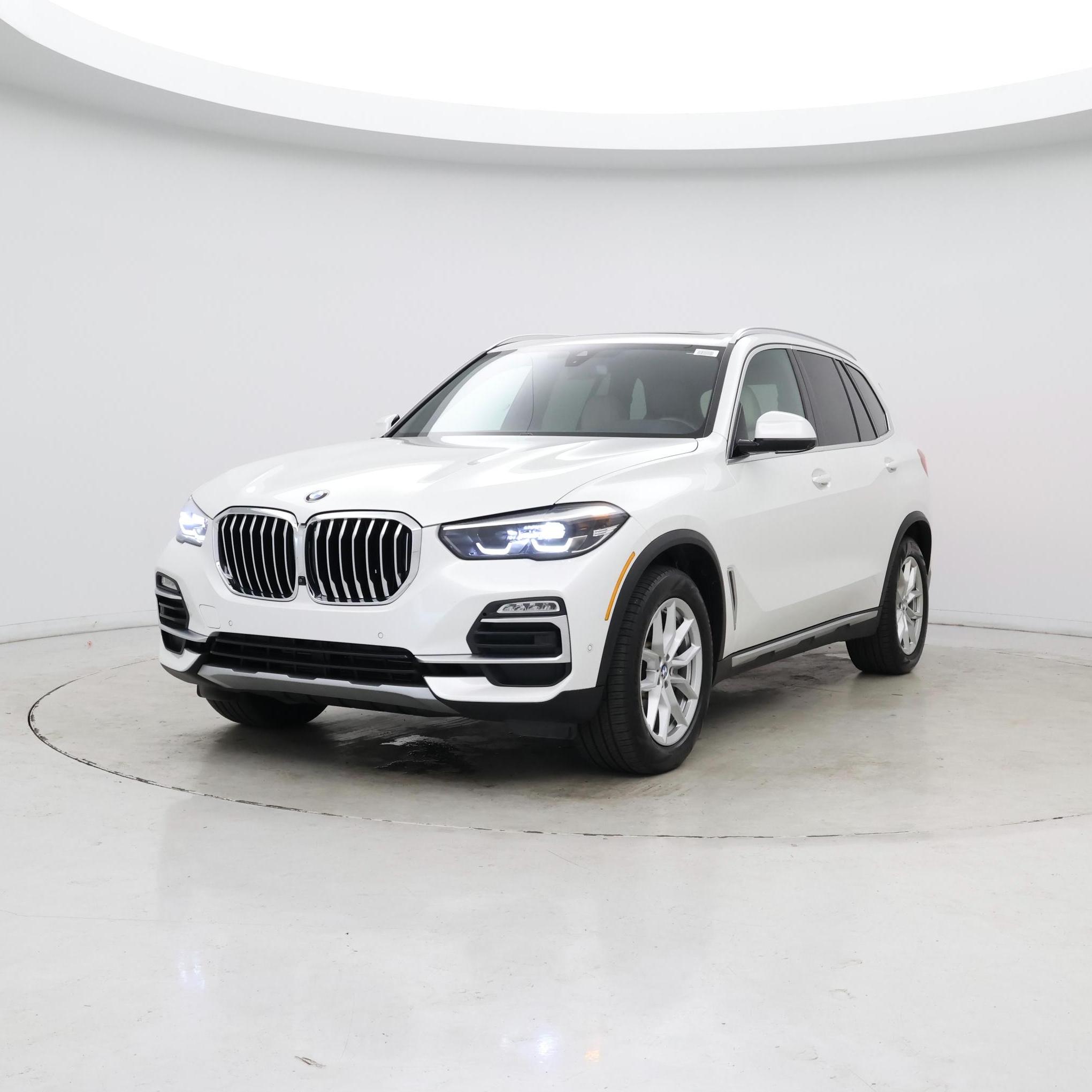 Thumbnail: 2021 BMW X5 - 4