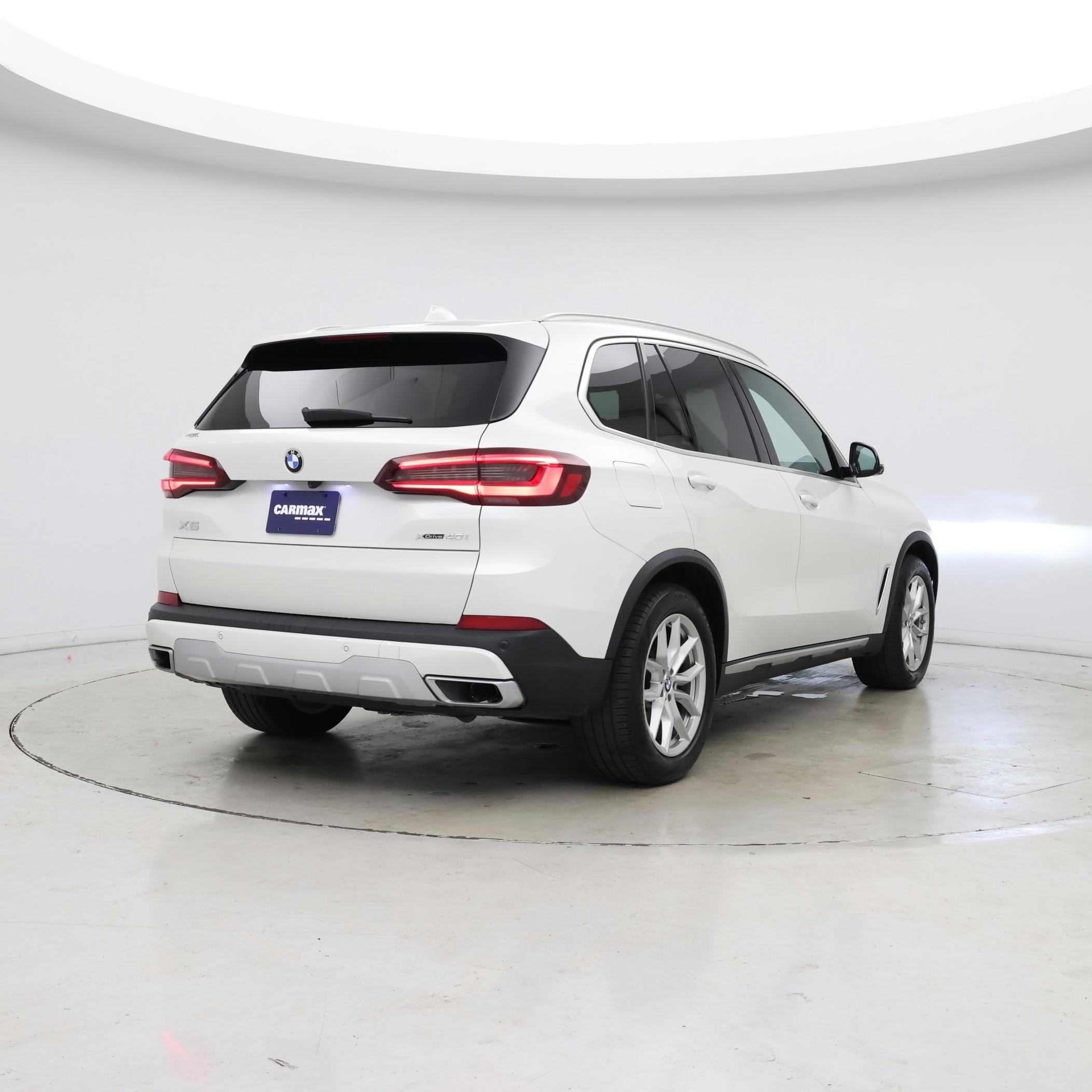 Thumbnail: 2021 BMW X5 - 8