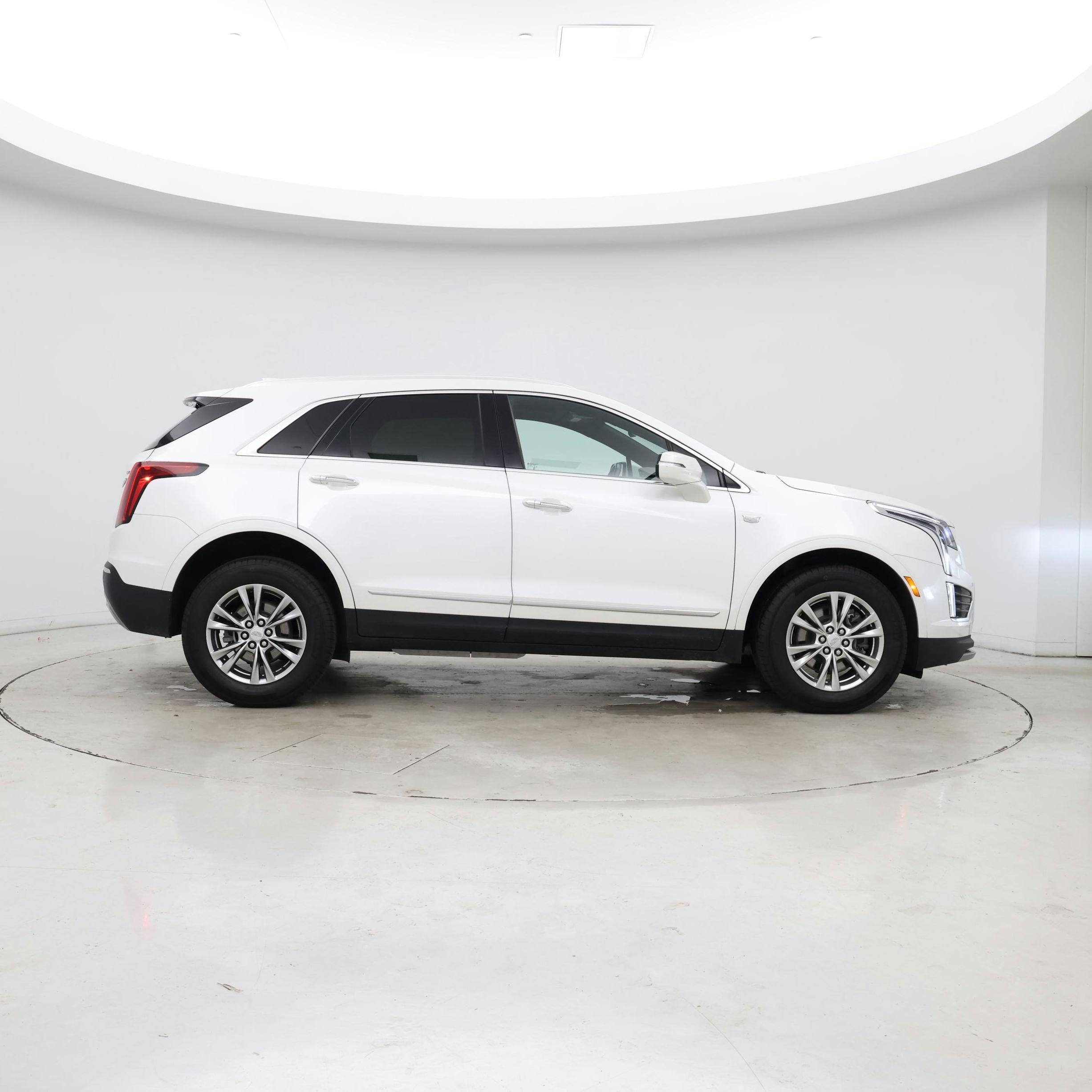 Thumbnail: 2022 Cadillac XT5 - 7