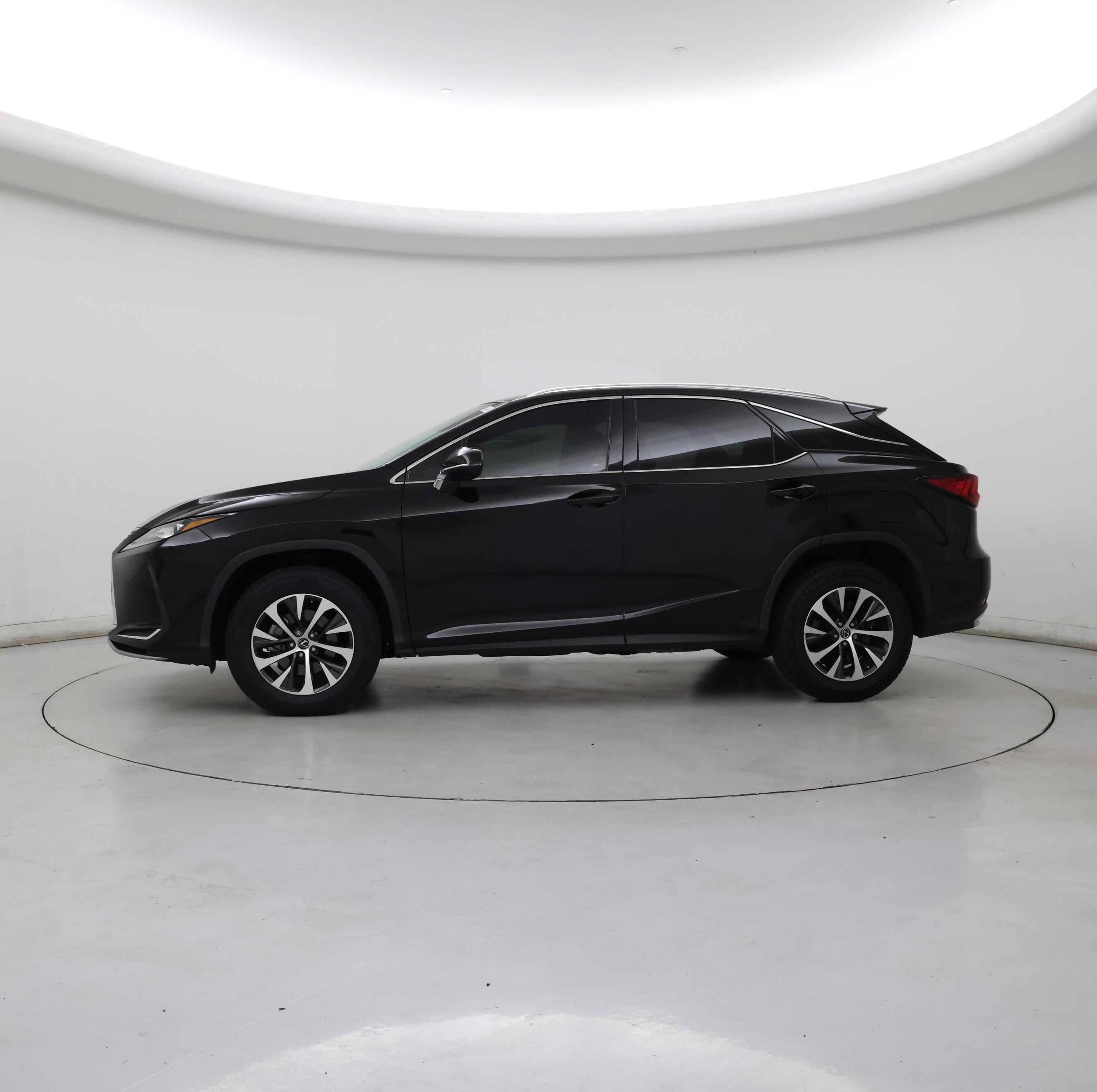 Thumbnail: 2021 Lexus RX - 3