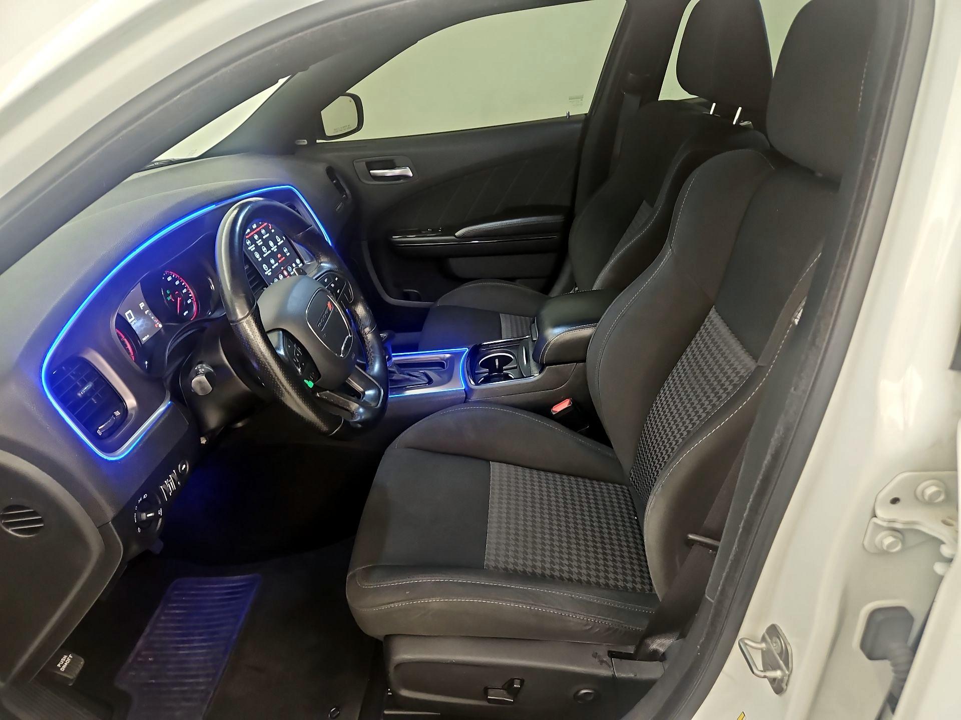 Thumbnail: 2019 Dodge Charger - 11