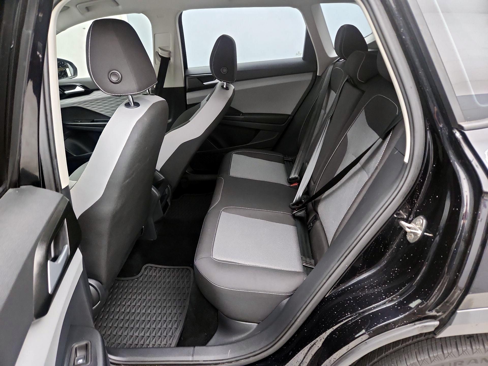 Thumbnail: 2023 Volkswagen Taos - 19