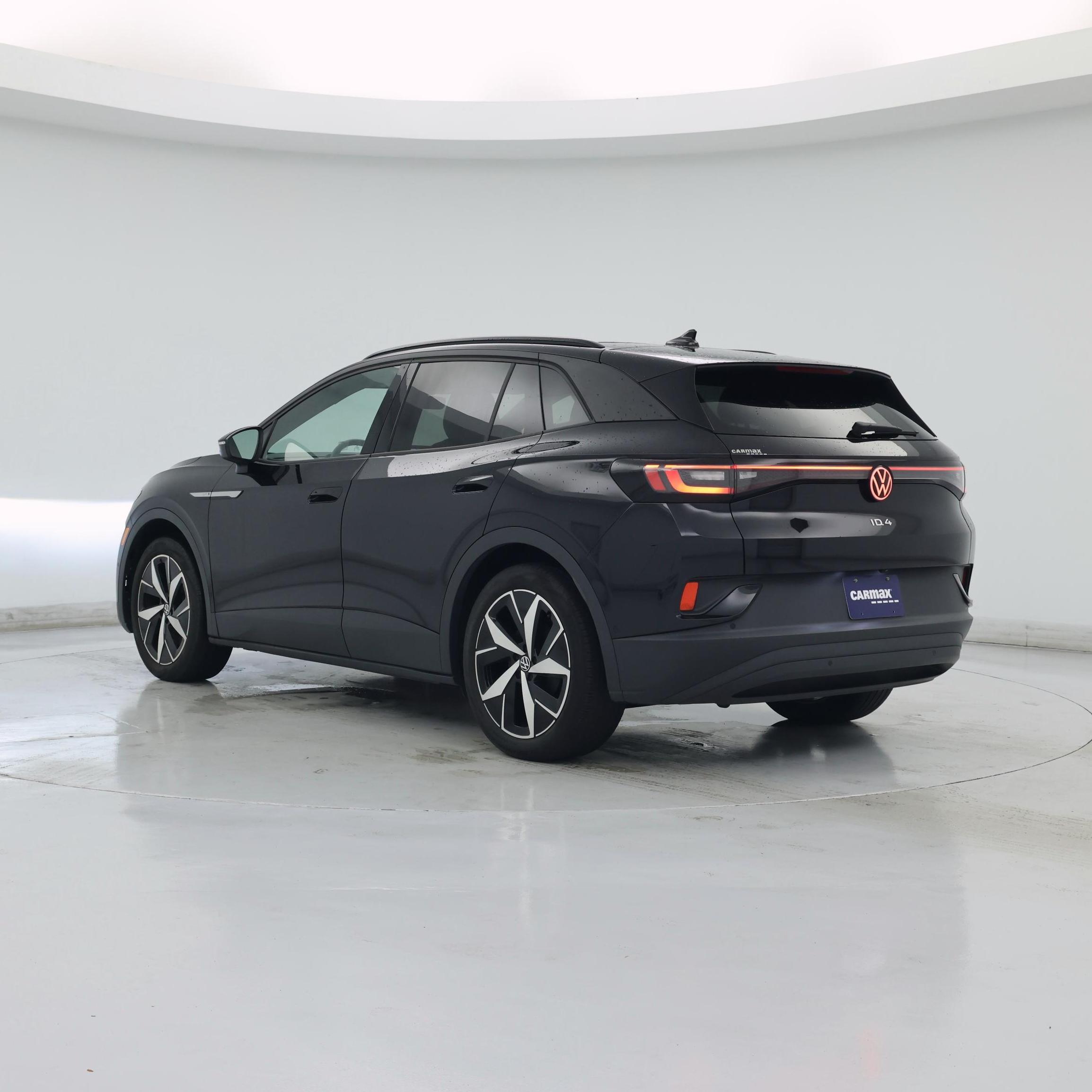 Thumbnail: 2023 Volkswagen ID.4 - 2