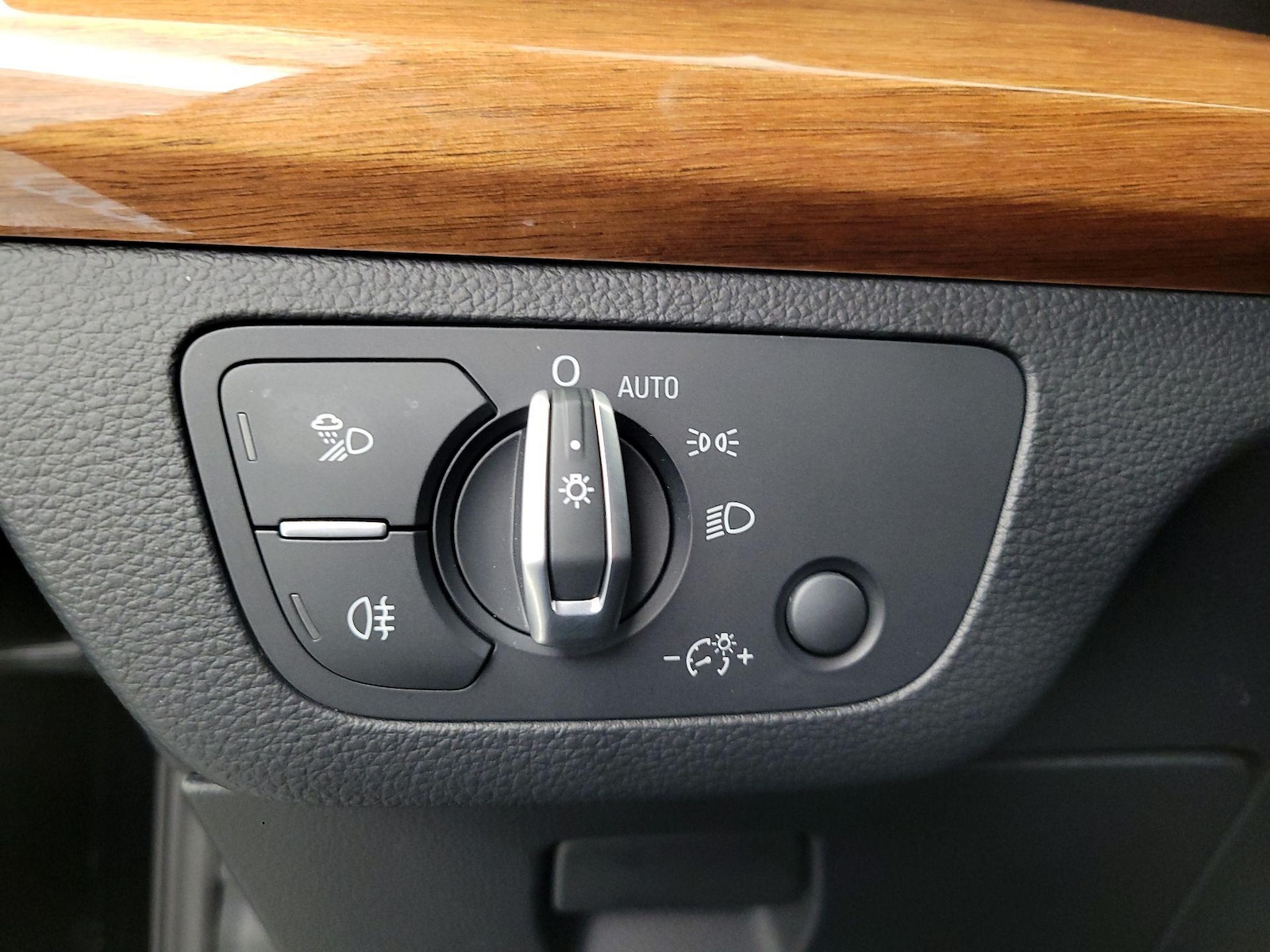 2023 Audi Q5 Premium Plus - Photo 14