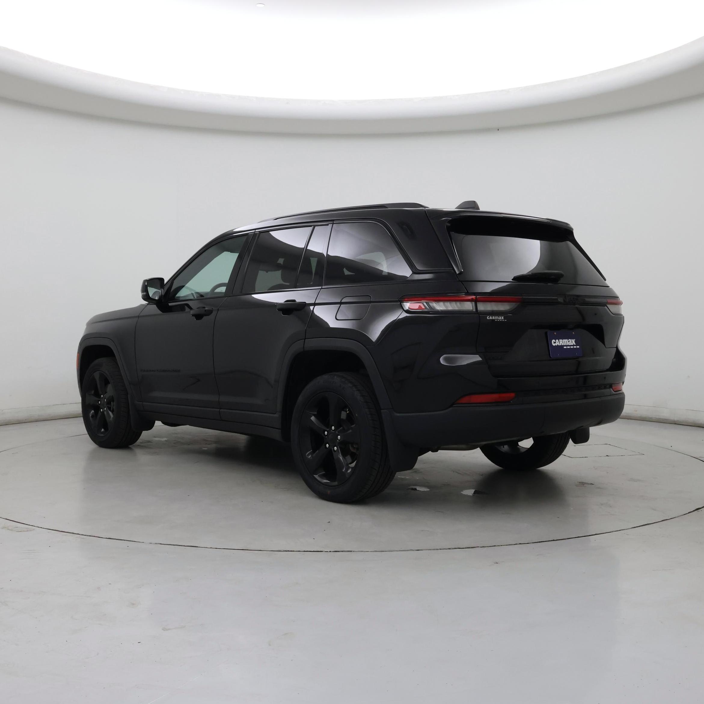 Thumbnail: 2023 Jeep Grand Cherokee - 2