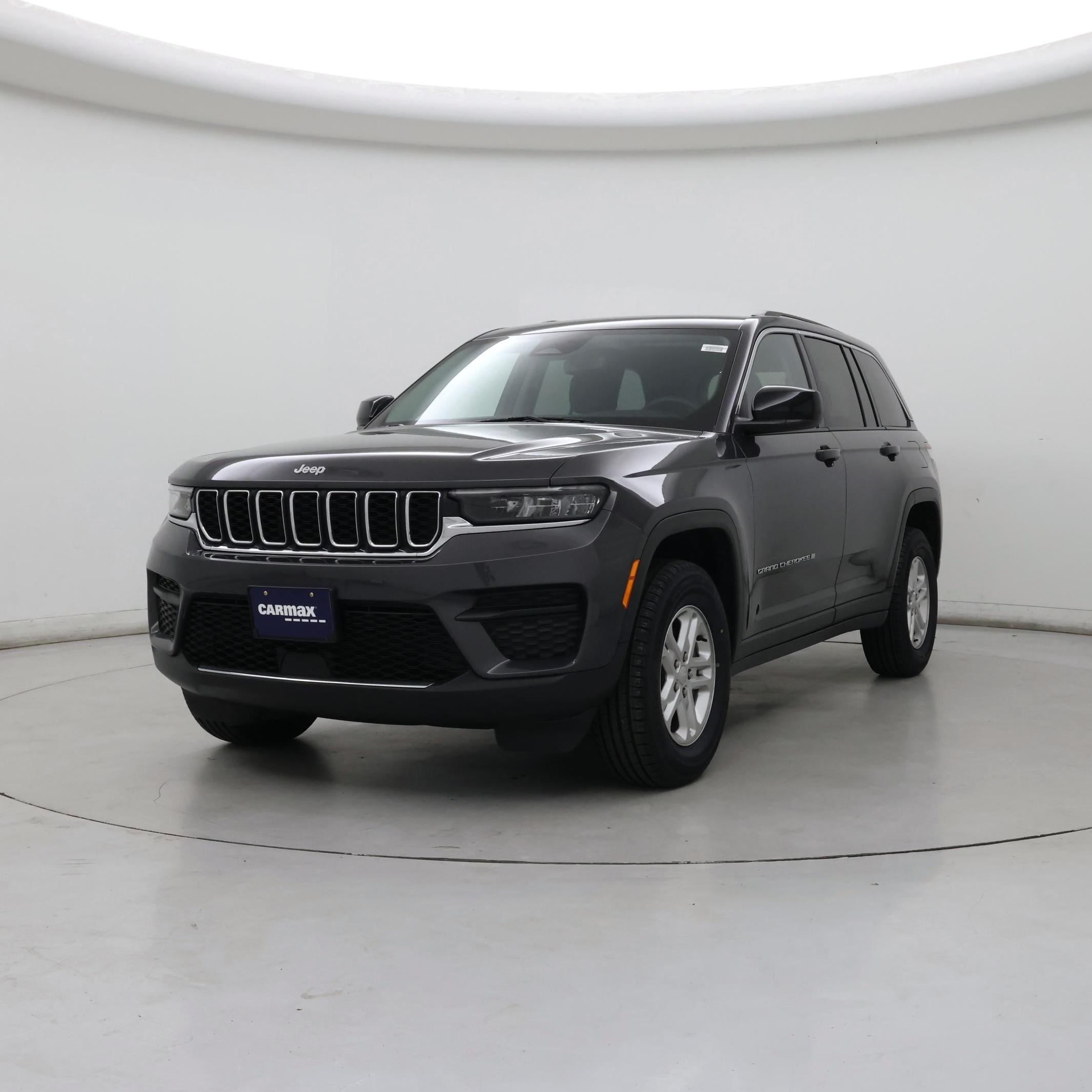 Thumbnail: 2023 Jeep Grand Cherokee - 4