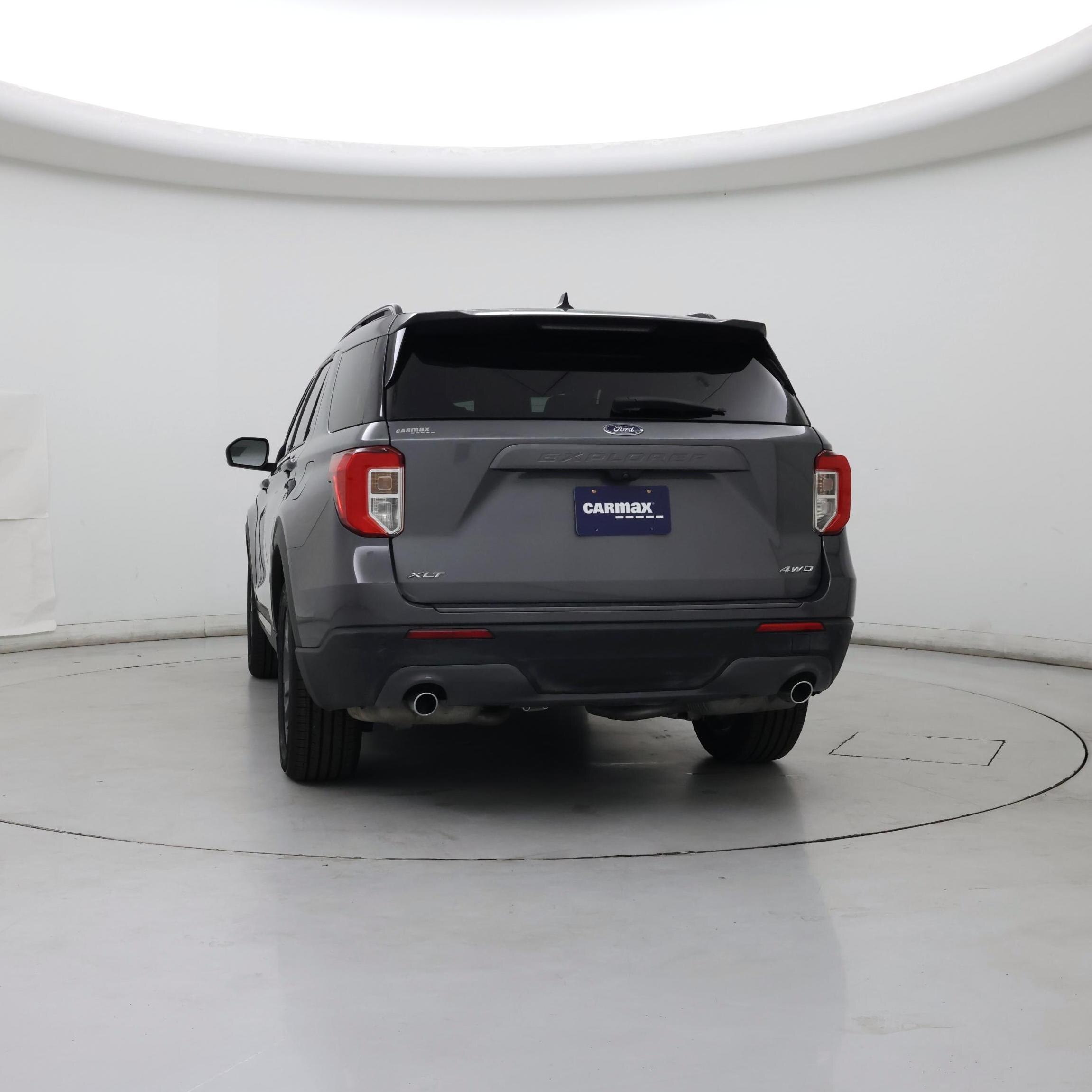 Thumbnail: 2022 Ford Explorer - 6