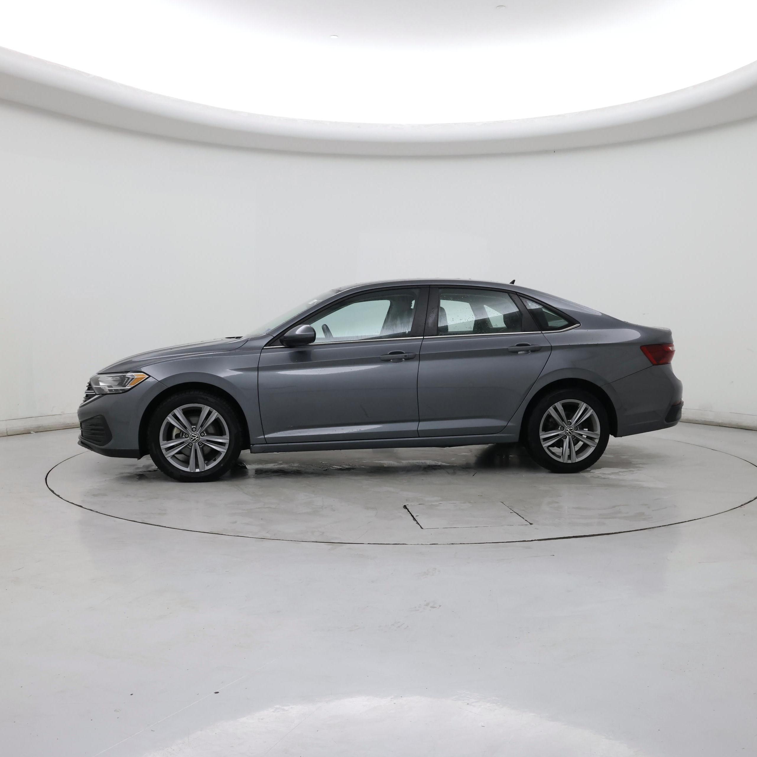 Thumbnail: 2024 Volkswagen Jetta - 3