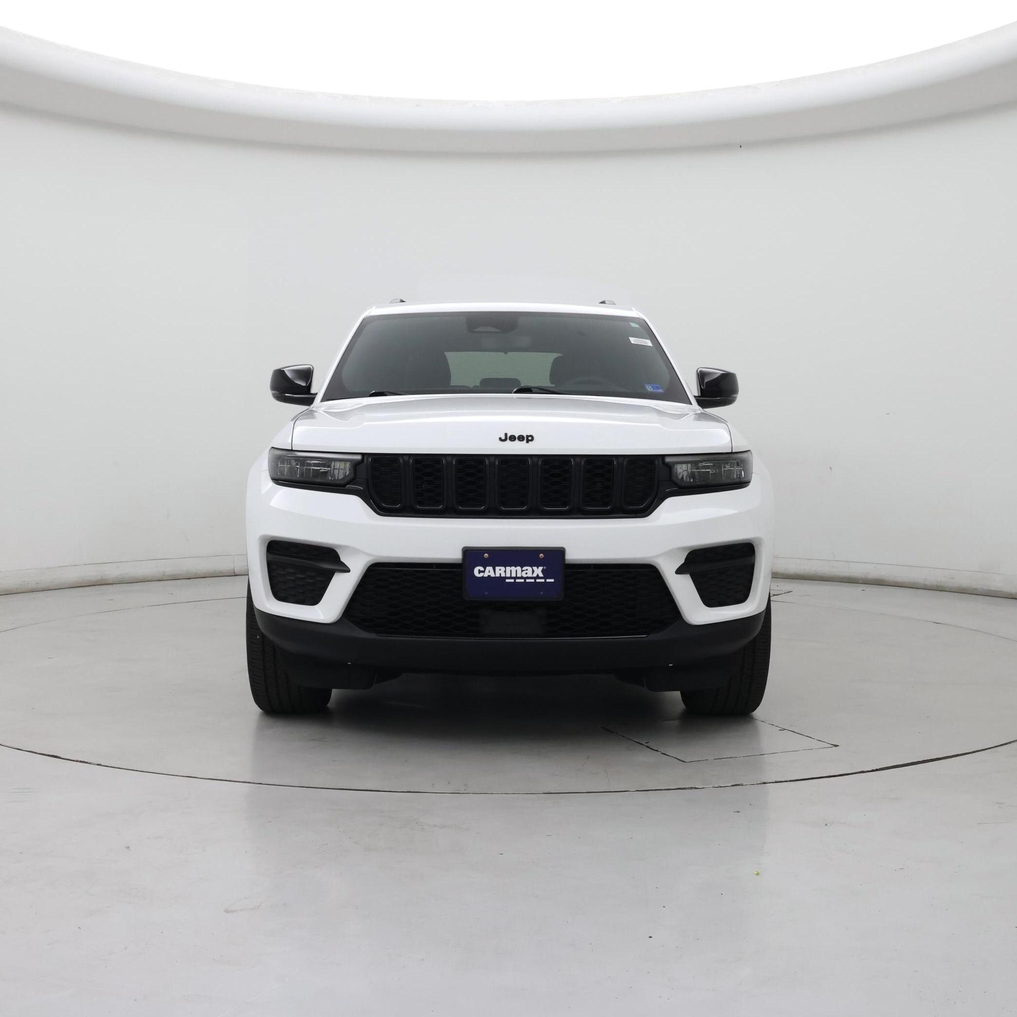 Thumbnail: 2023 Jeep Grand Cherokee - 5