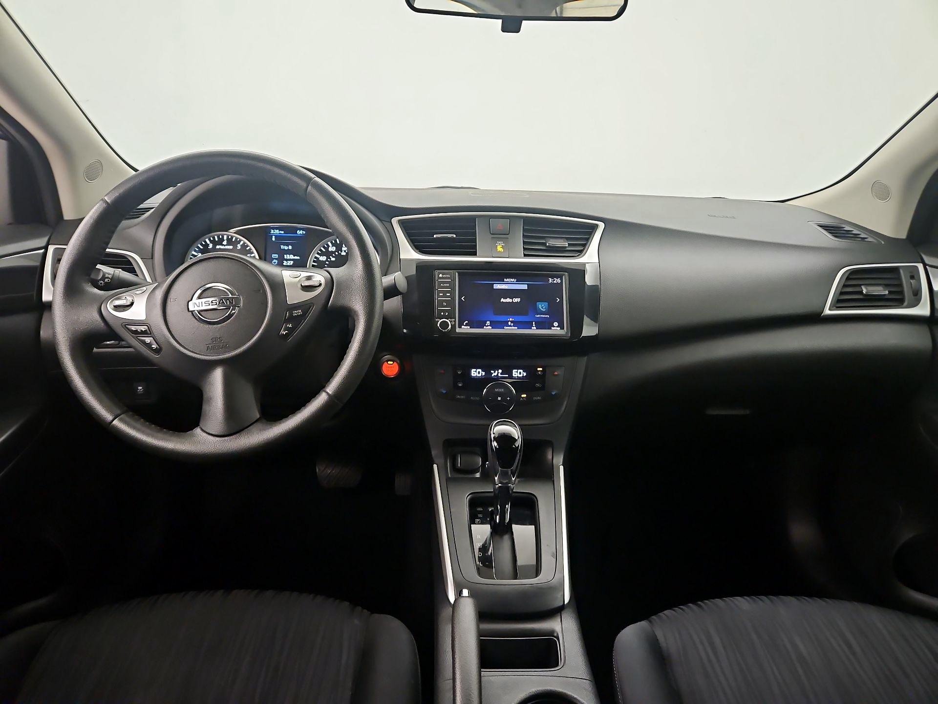 Thumbnail: 2019 Nissan Sentra - 9