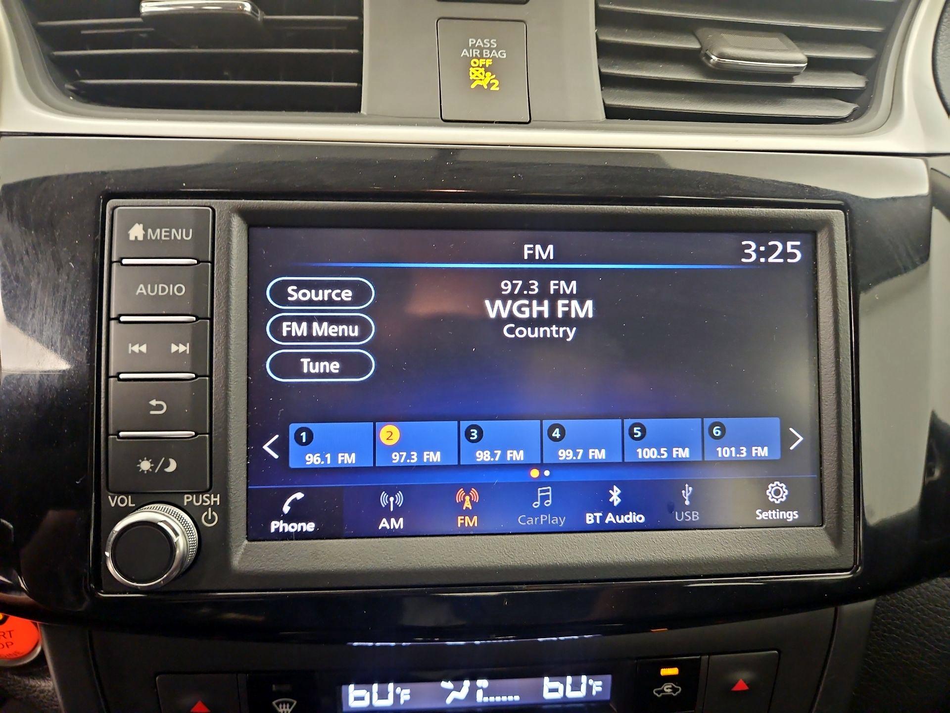 Thumbnail: 2019 Nissan Sentra - 15