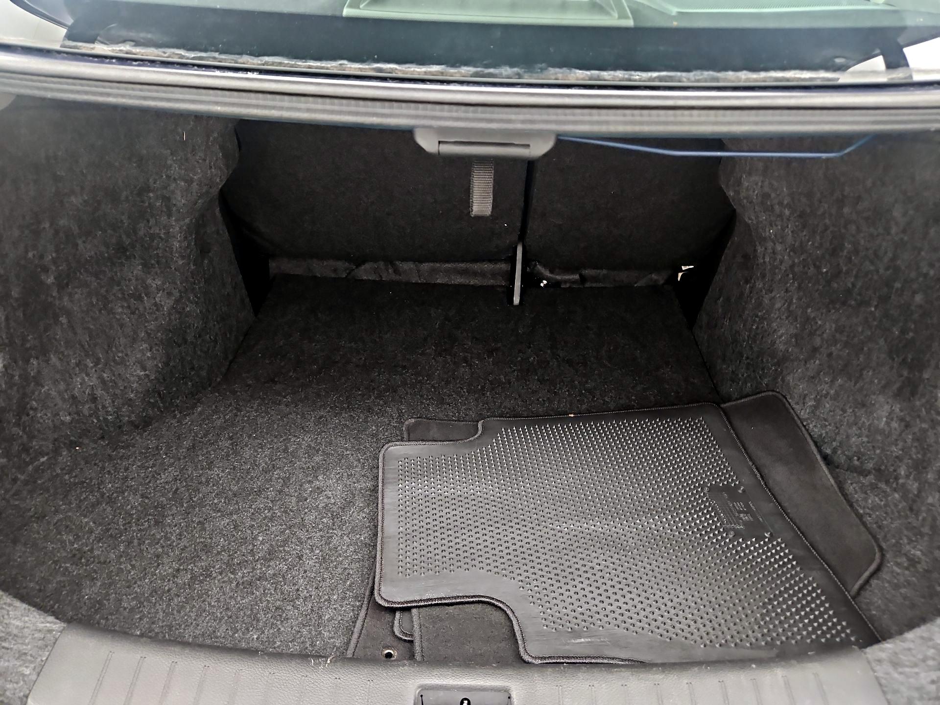 Thumbnail: 2019 Nissan Sentra - 20