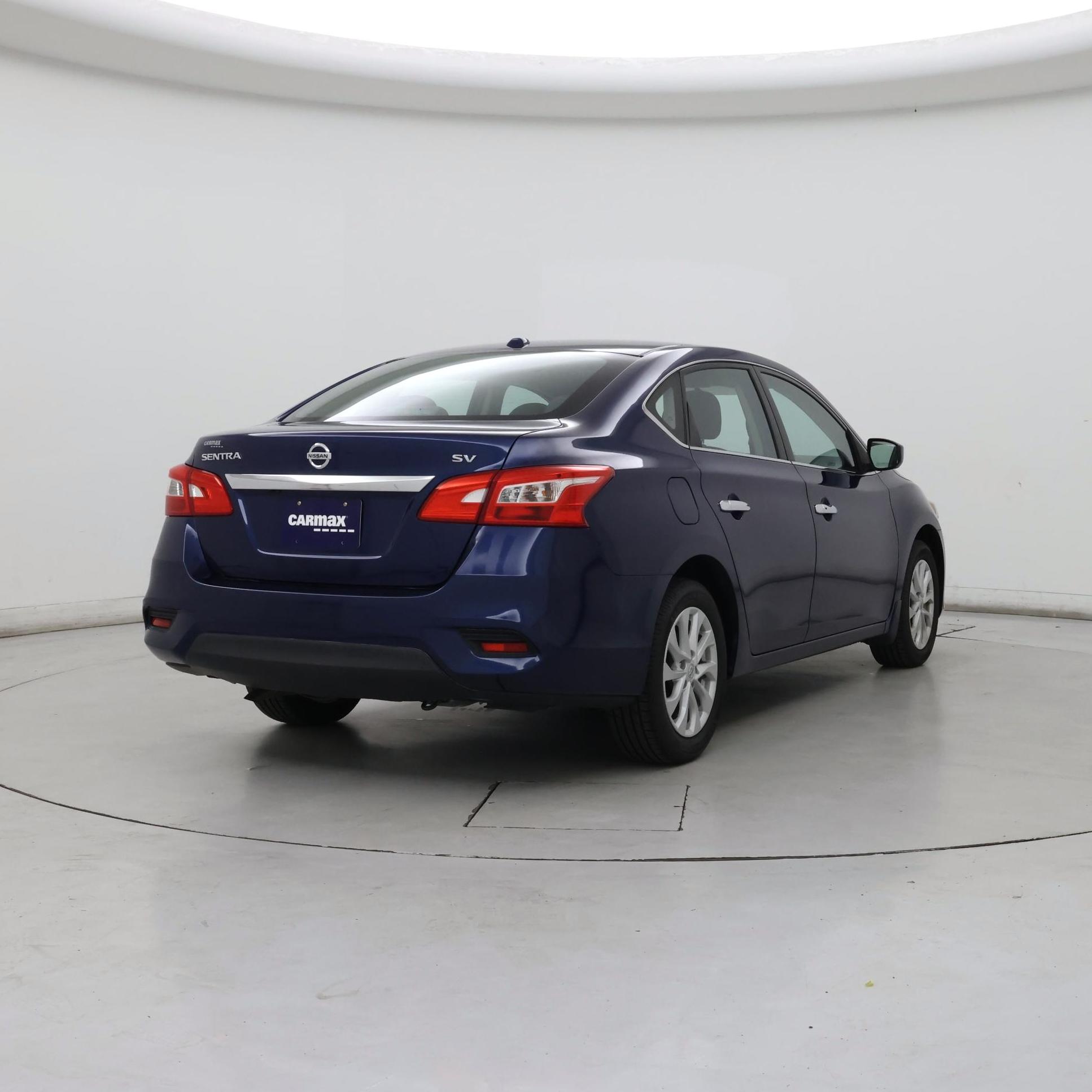 Thumbnail: 2019 Nissan Sentra - 8