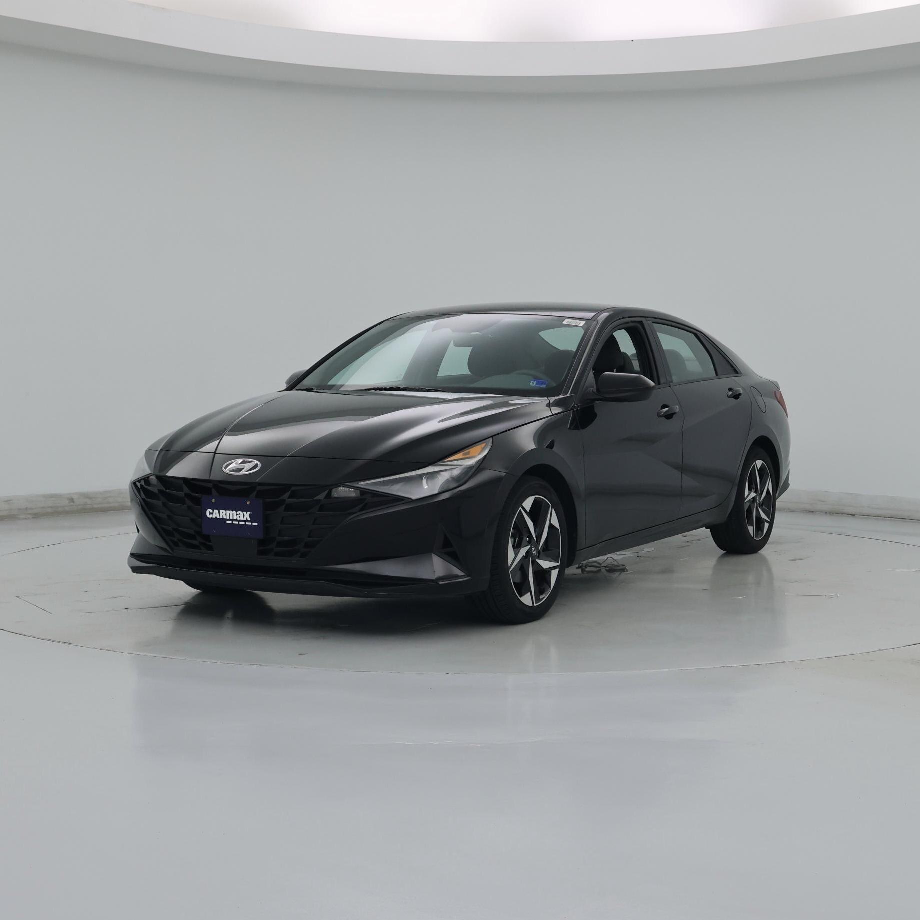 Thumbnail: 2023 Hyundai Elantra - 4