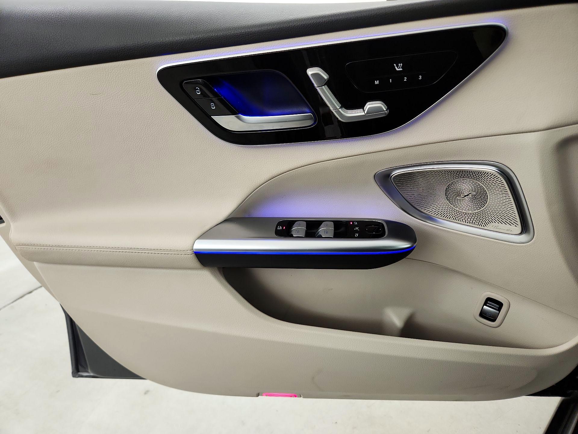 Thumbnail: 2022 Mercedes-Benz C-Class - 10