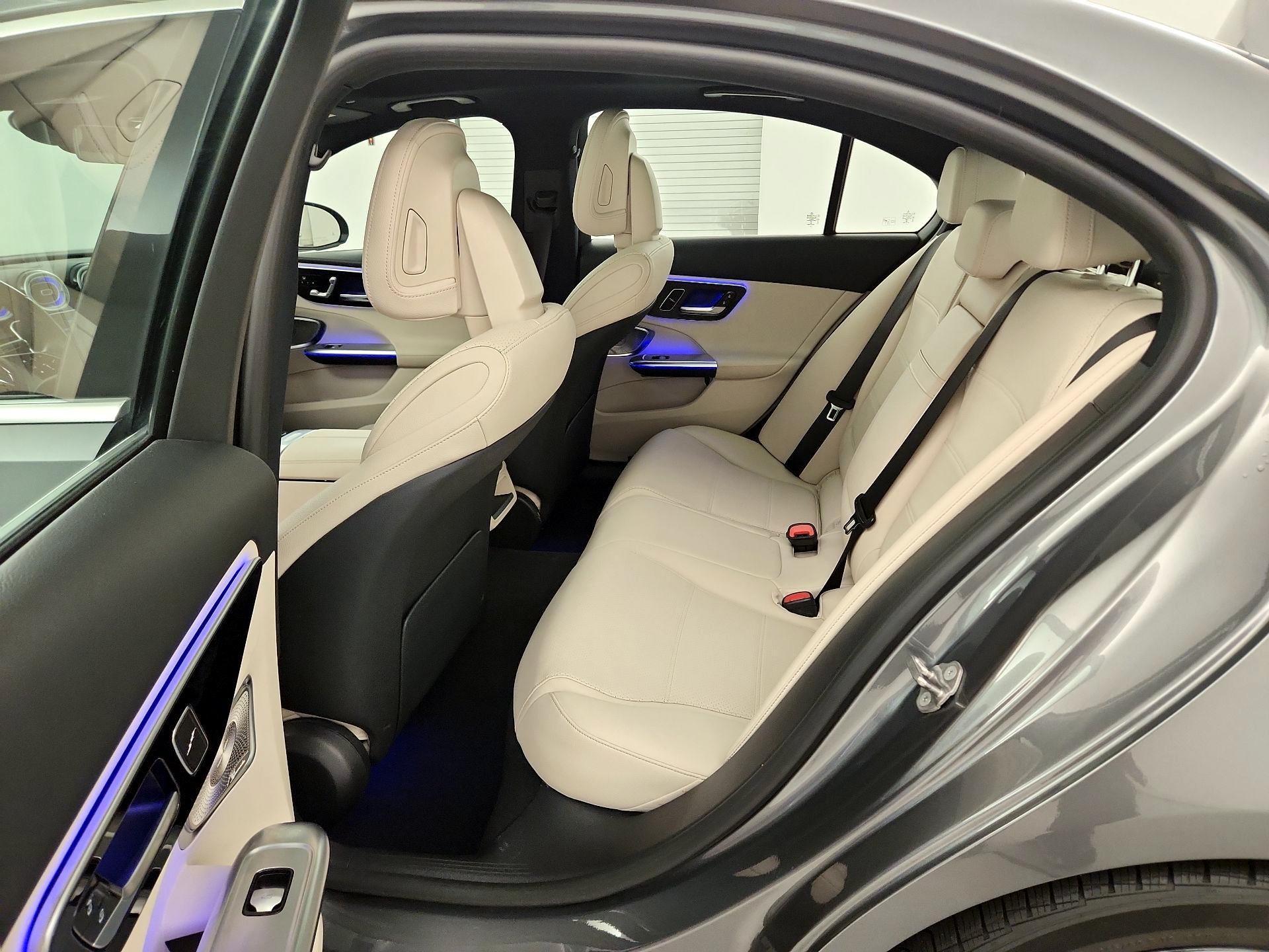 Thumbnail: 2022 Mercedes-Benz C-Class - 18
