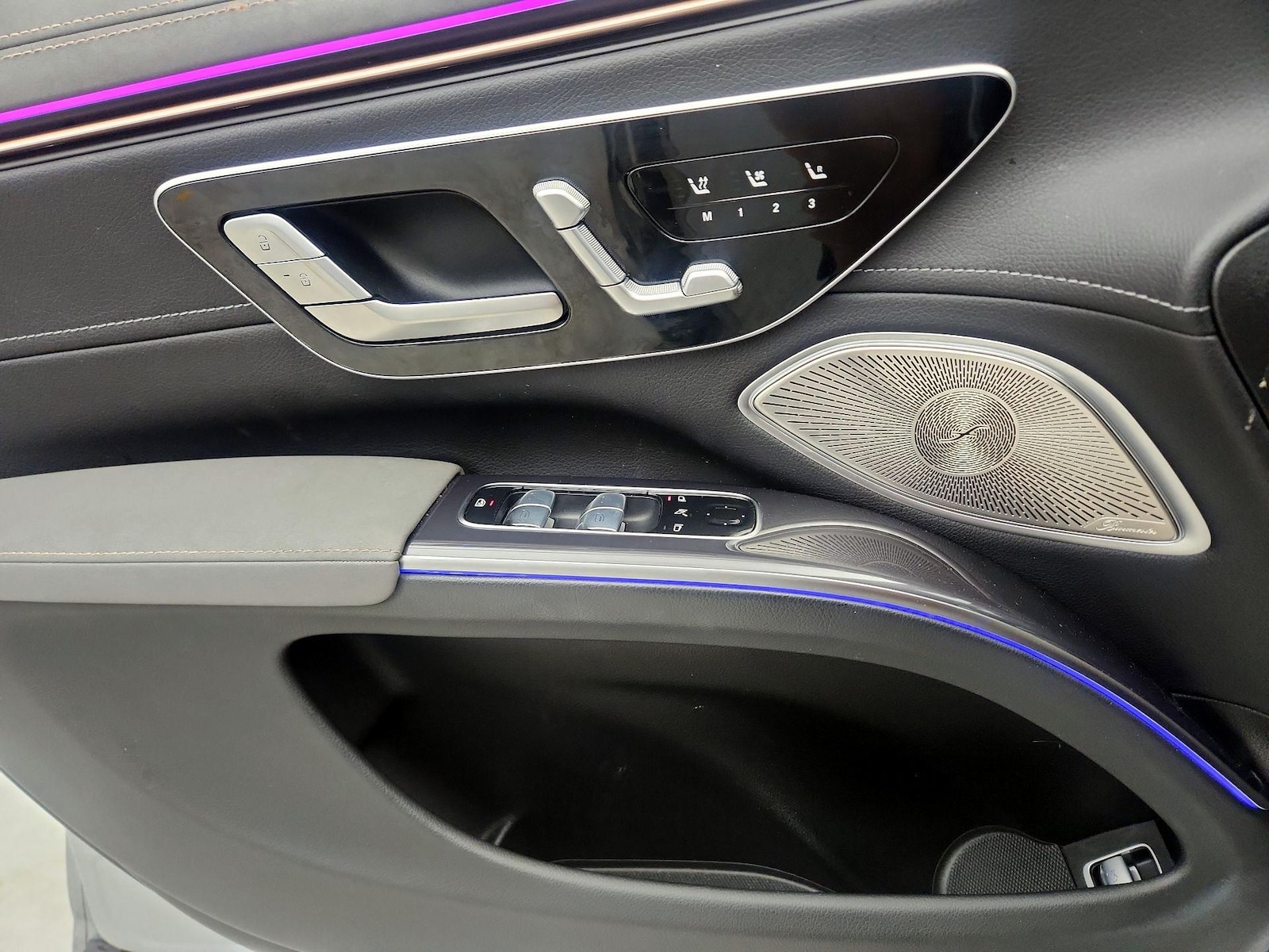 2023 Mercedes-Benz EQS SUV Base - Photo 13