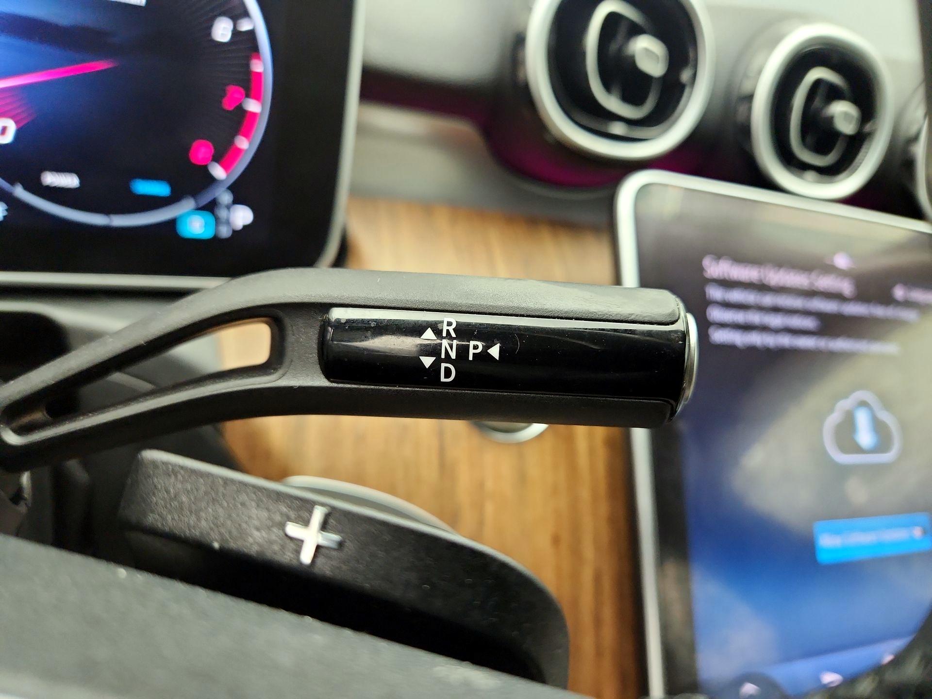 Thumbnail: 2024 Mercedes-Benz C-Class - 17