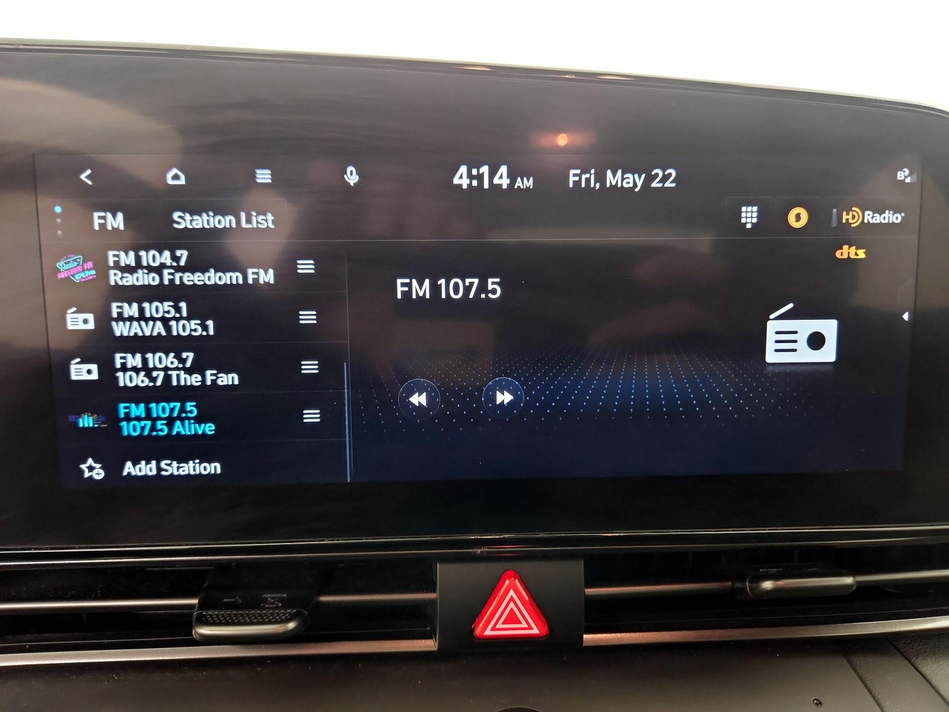 Thumbnail: 2023 Hyundai Elantra - 16