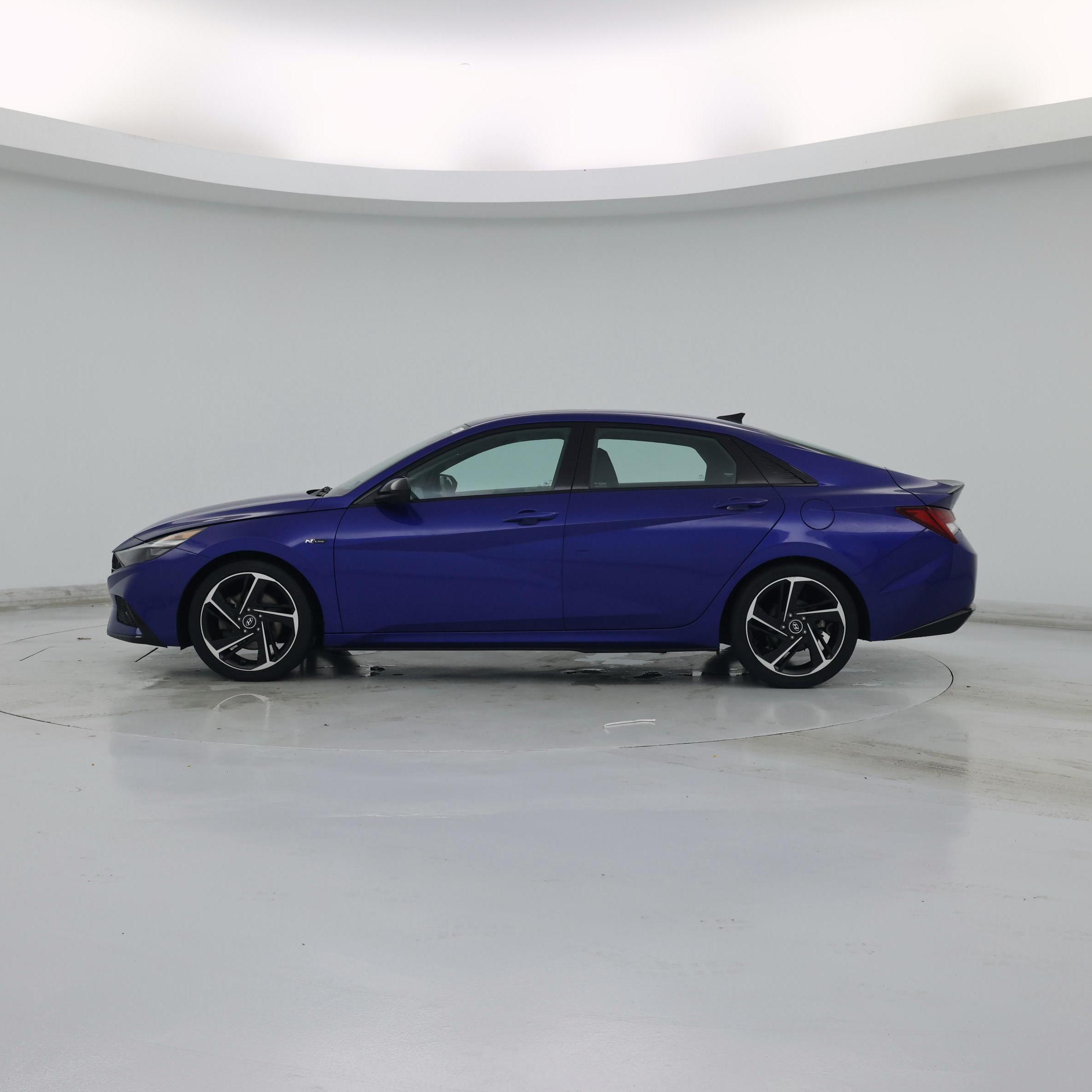 Thumbnail: 2023 Hyundai Elantra - 3