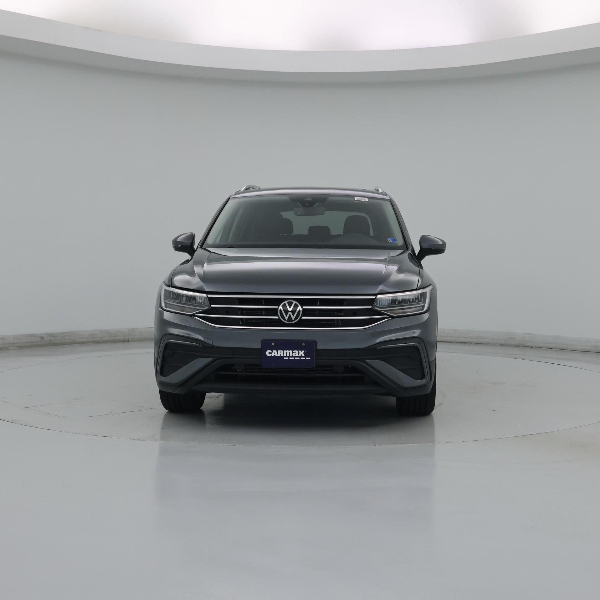 Thumbnail: 2022 Volkswagen Tiguan - 5