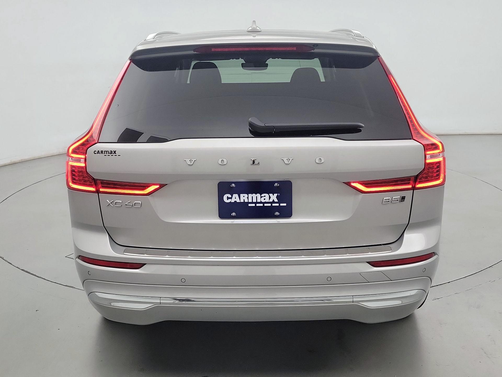 Thumbnail: 2023 Volvo XC60 - 6