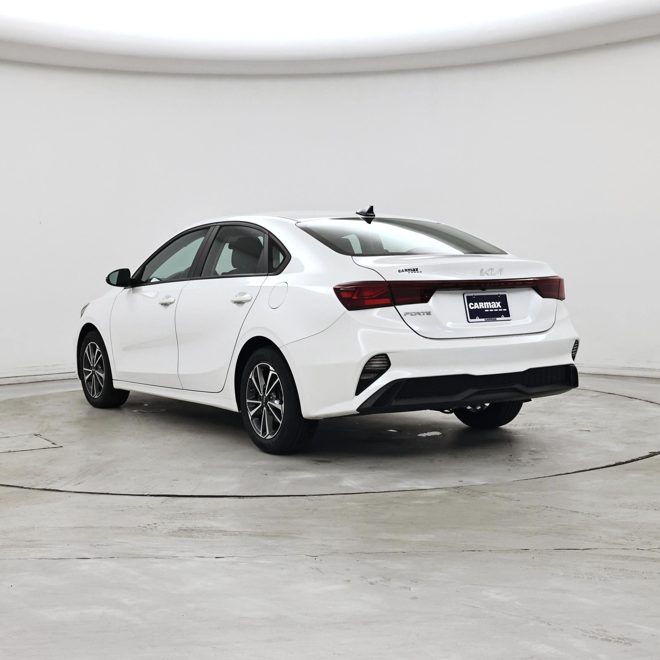 Thumbnail: 2023 Kia Forte - 2