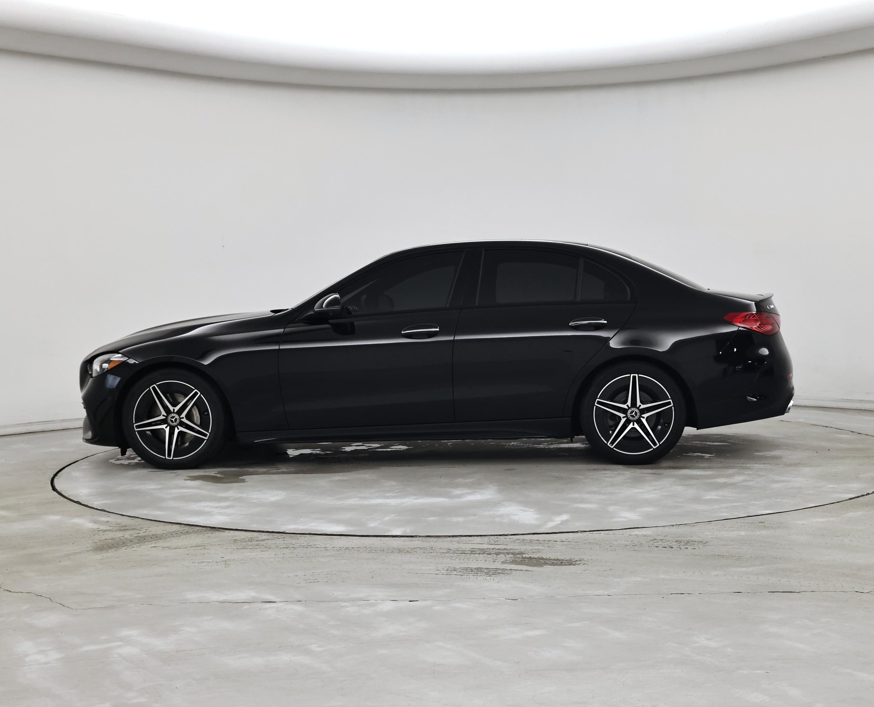 Thumbnail: 2023 Mercedes-Benz C-Class - 3