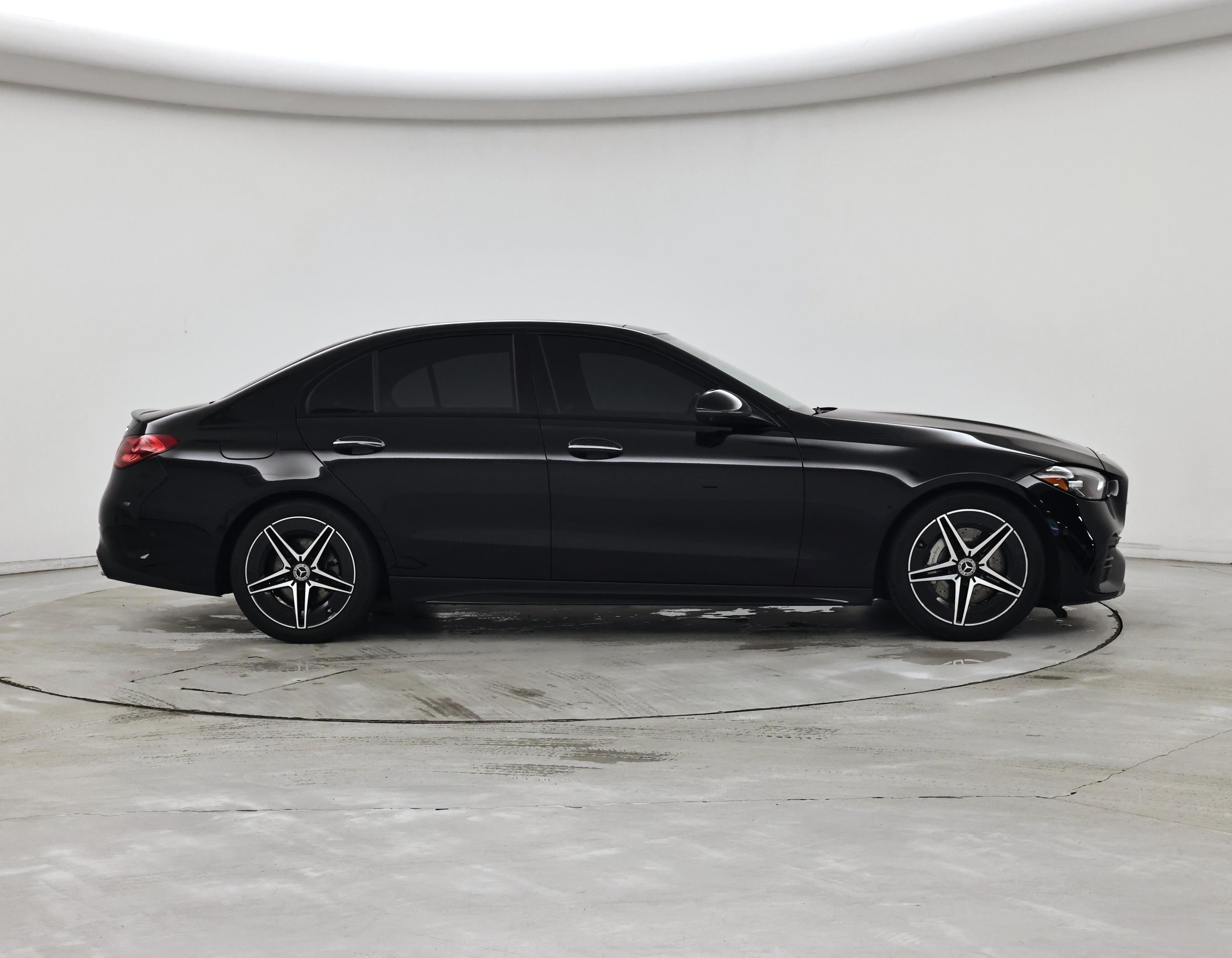 Thumbnail: 2023 Mercedes-Benz C-Class - 7