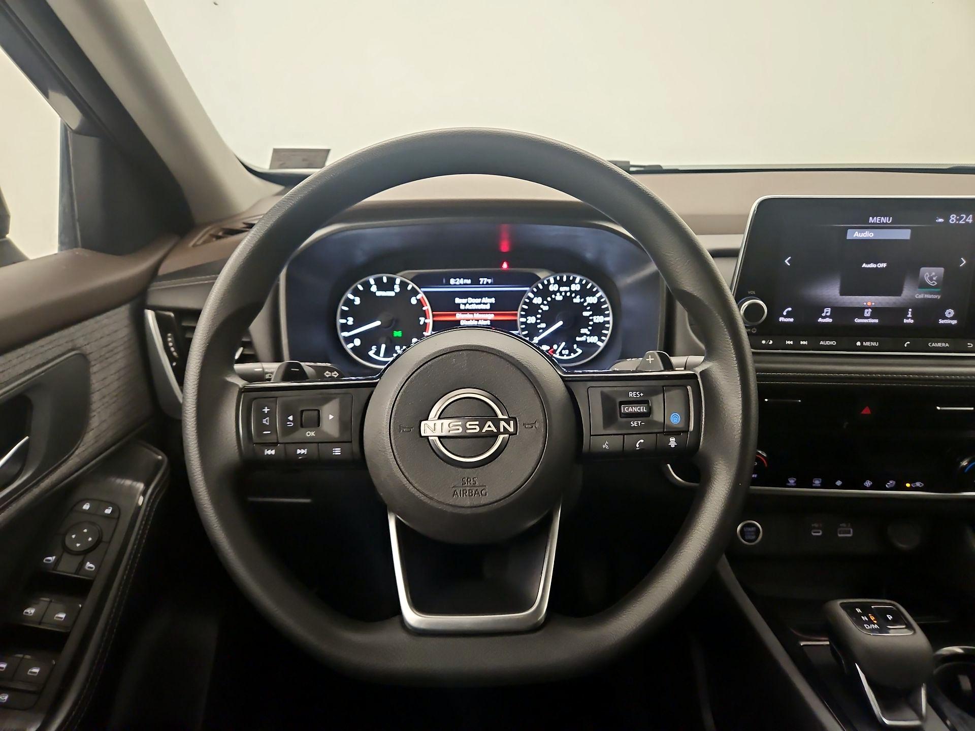 Thumbnail: 2022 Nissan Rogue - 10