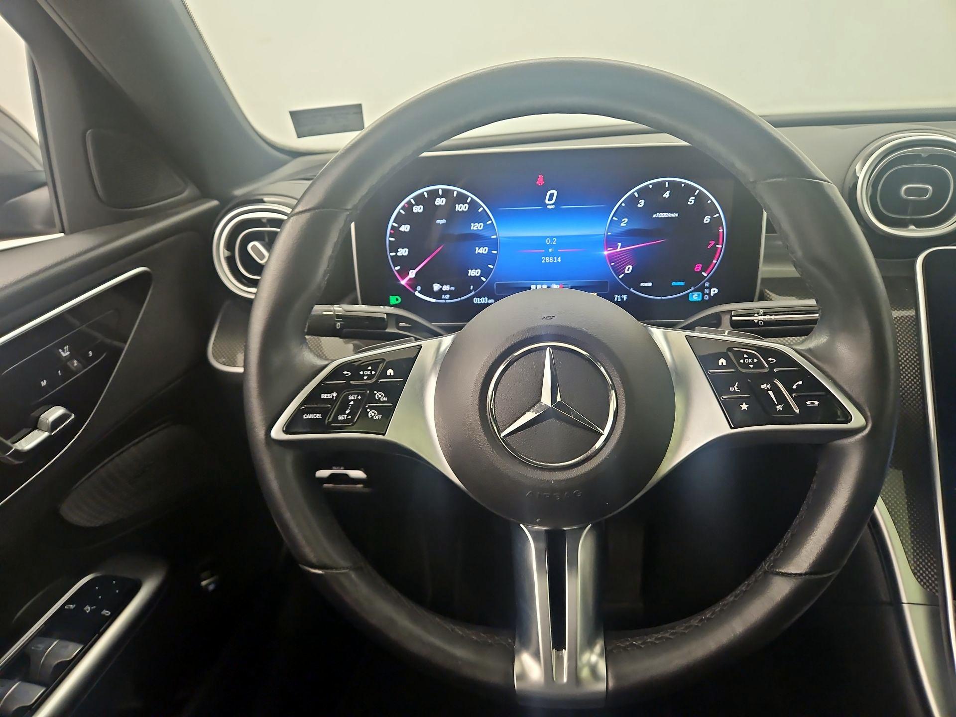 Thumbnail: 2023 Mercedes-Benz C-Class - 10