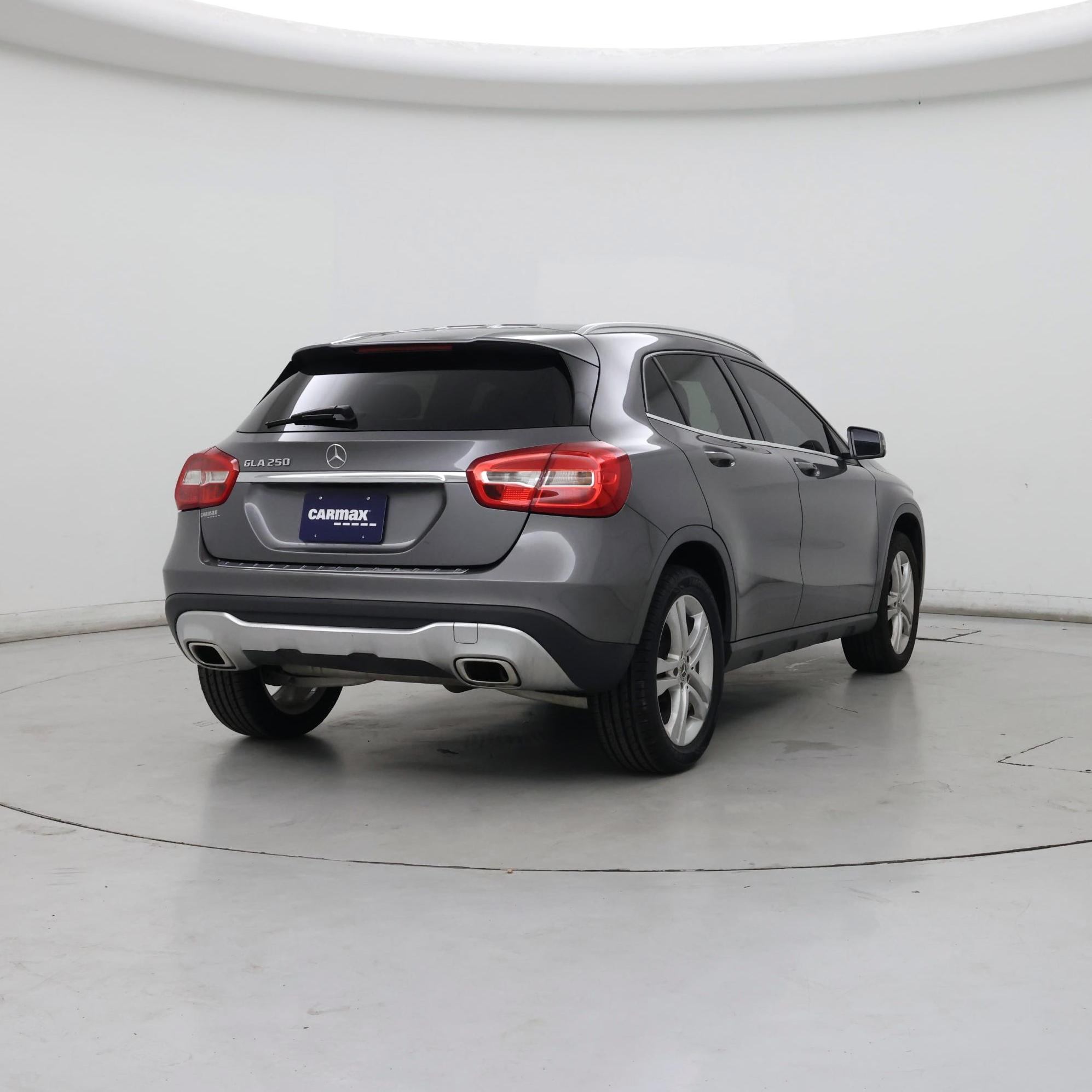 Thumbnail: 2018 Mercedes-Benz GLA - 8