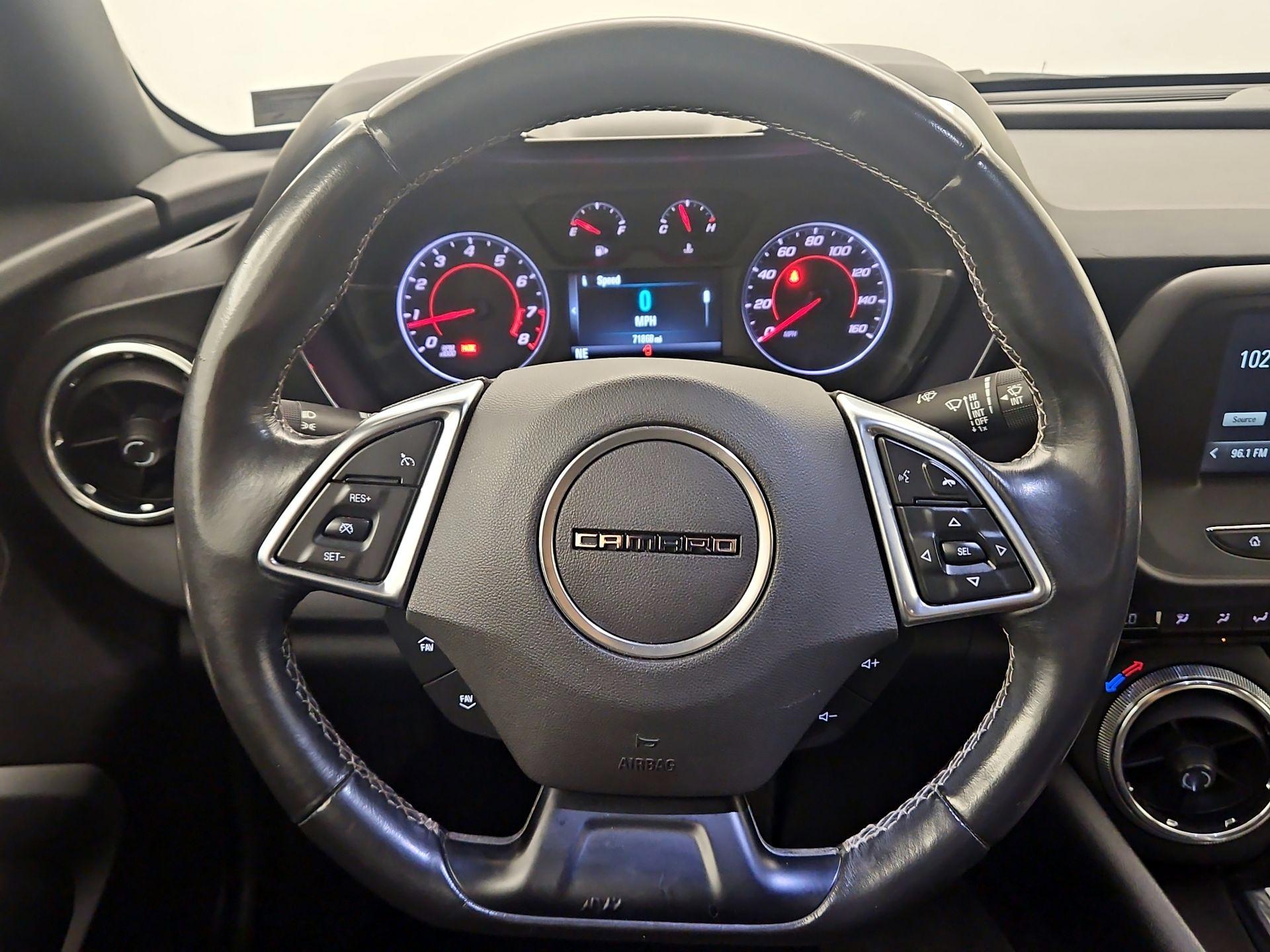 Thumbnail: 2016 Chevrolet Camaro - 10