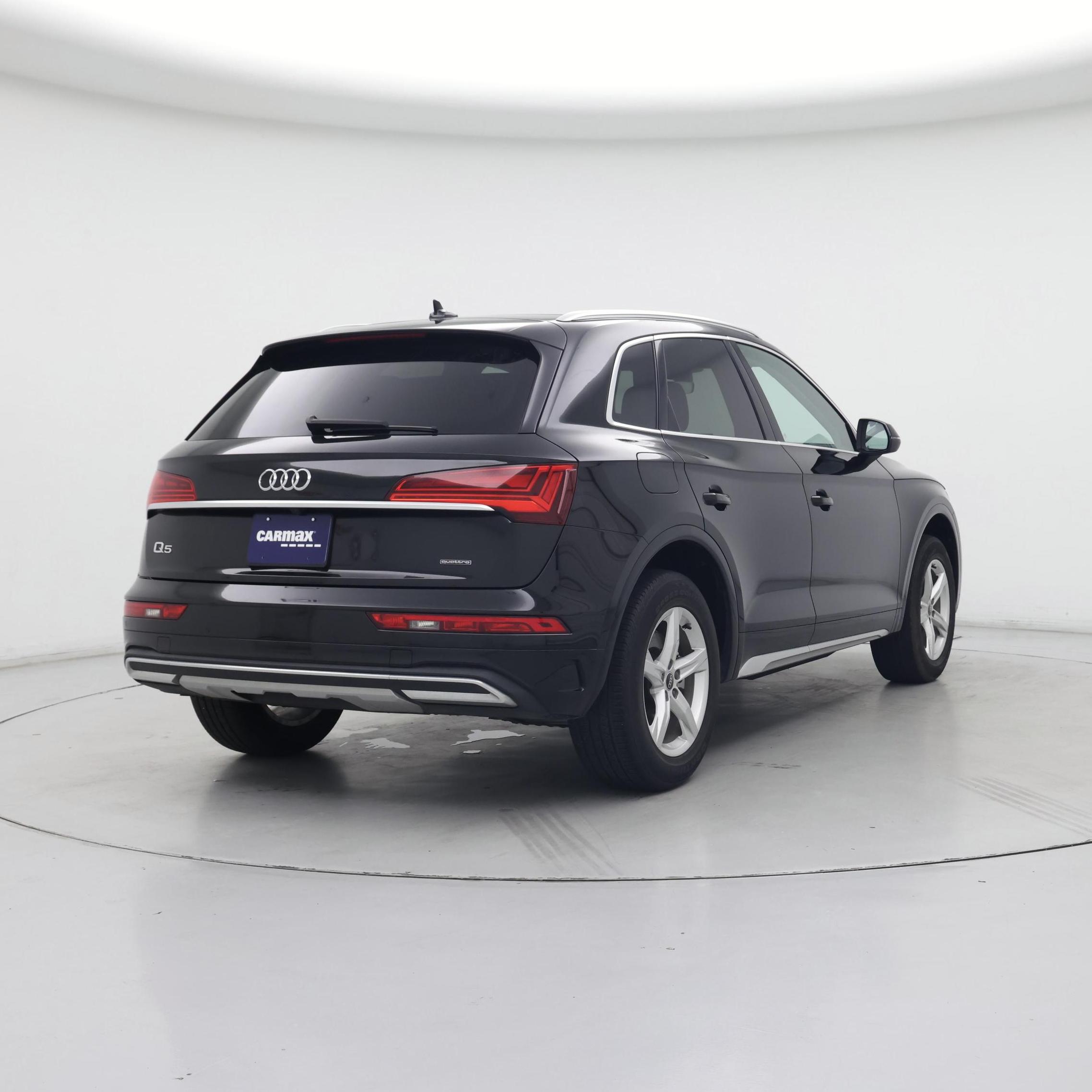 Thumbnail: 2023 Audi Q5 - 8