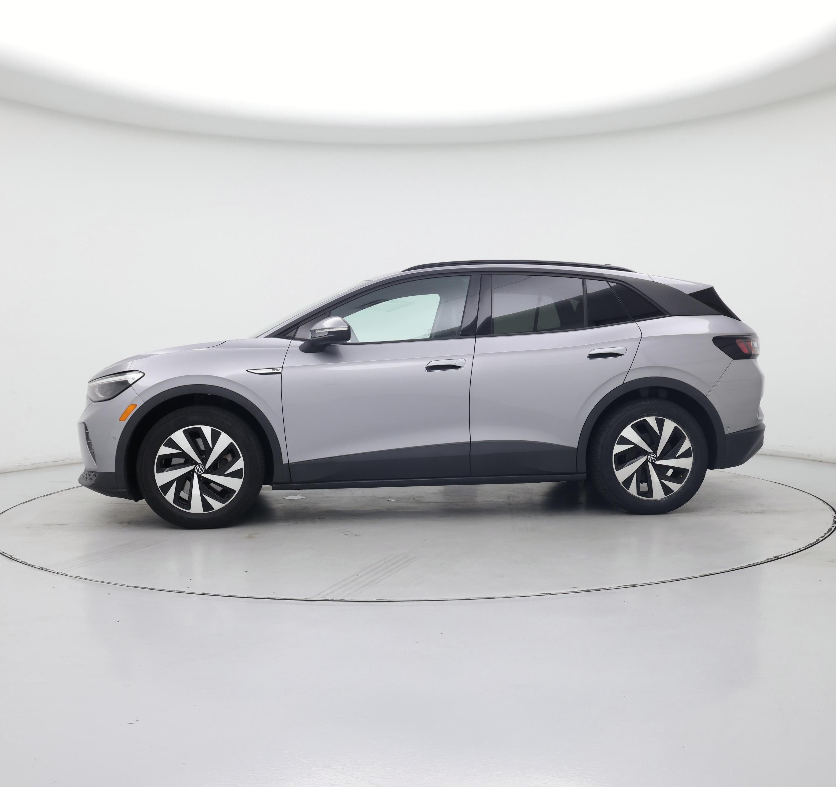 Thumbnail: 2023 Volkswagen ID.4 - 3