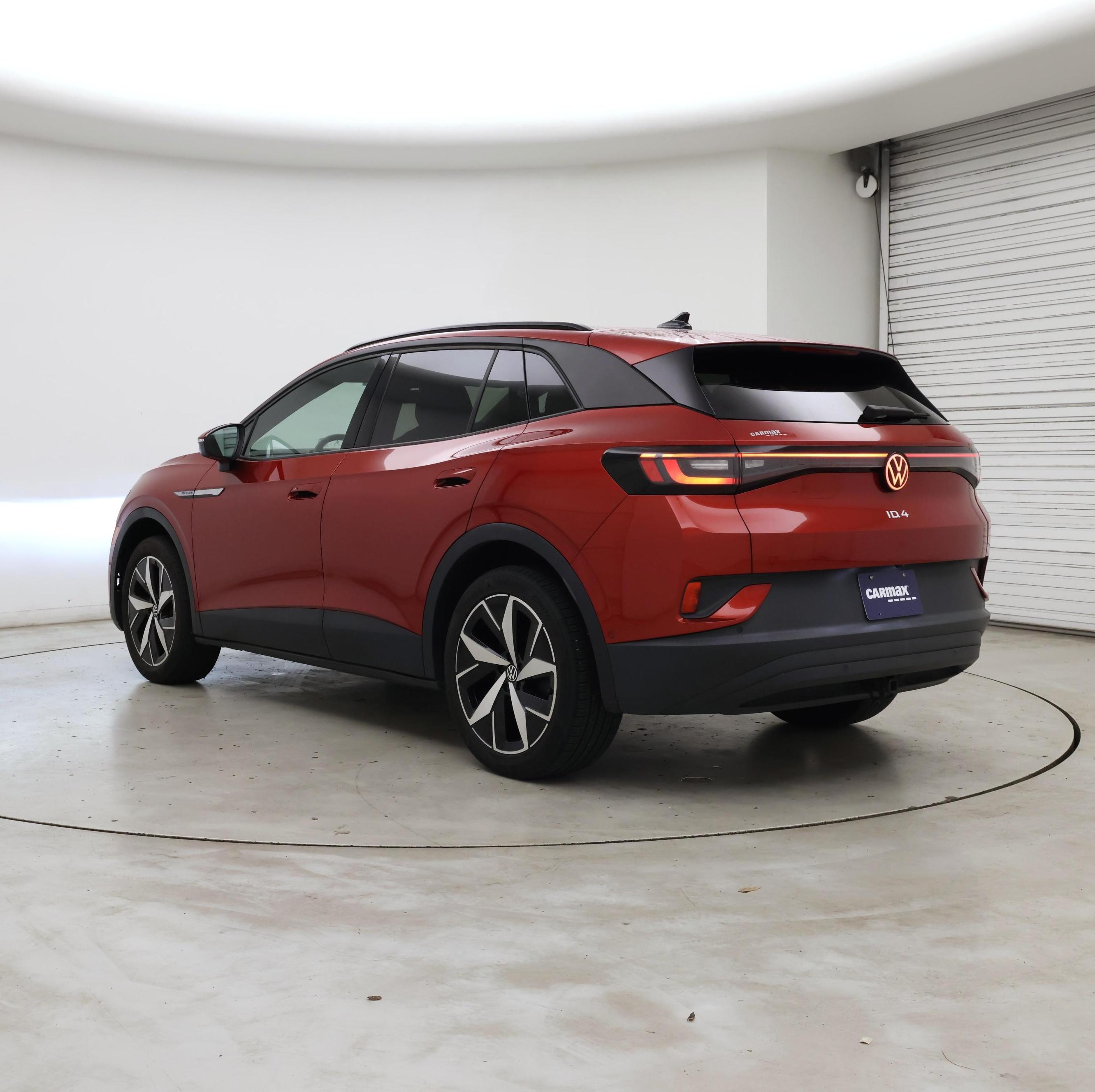 Thumbnail: 2023 Volkswagen ID.4 - 2