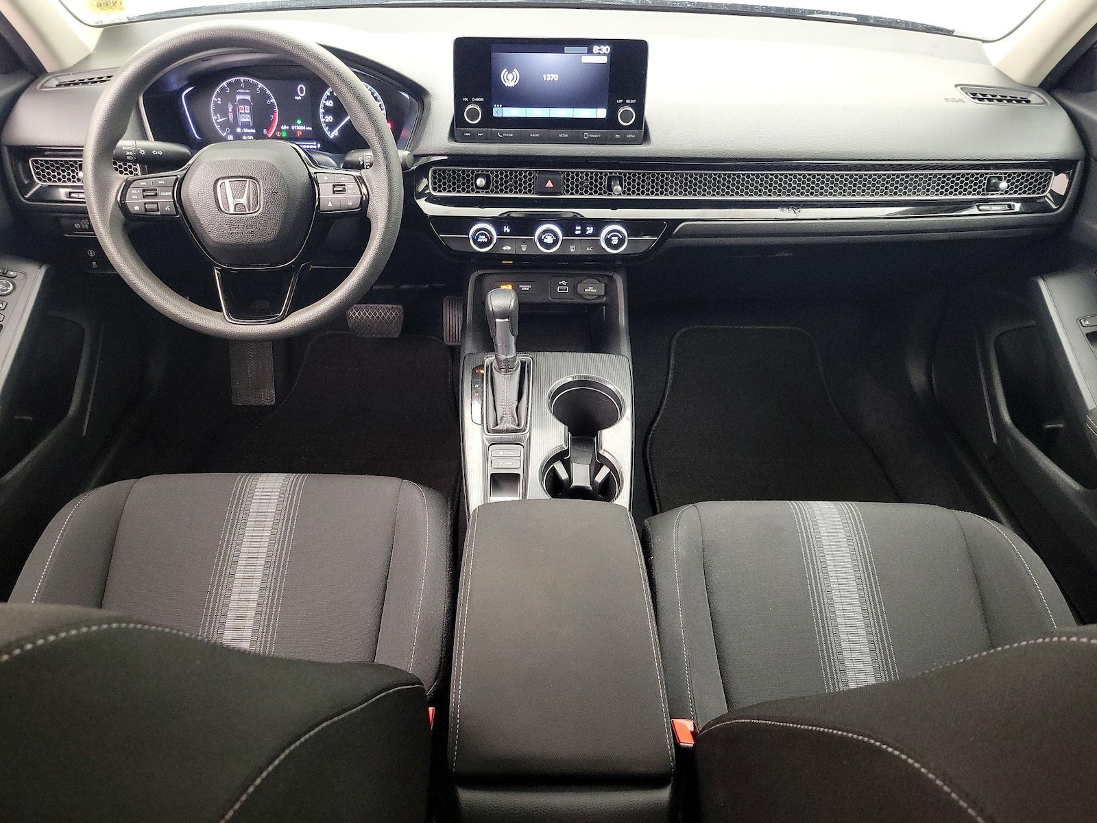 2022 Honda Civic Hatchback LX - Photo 10