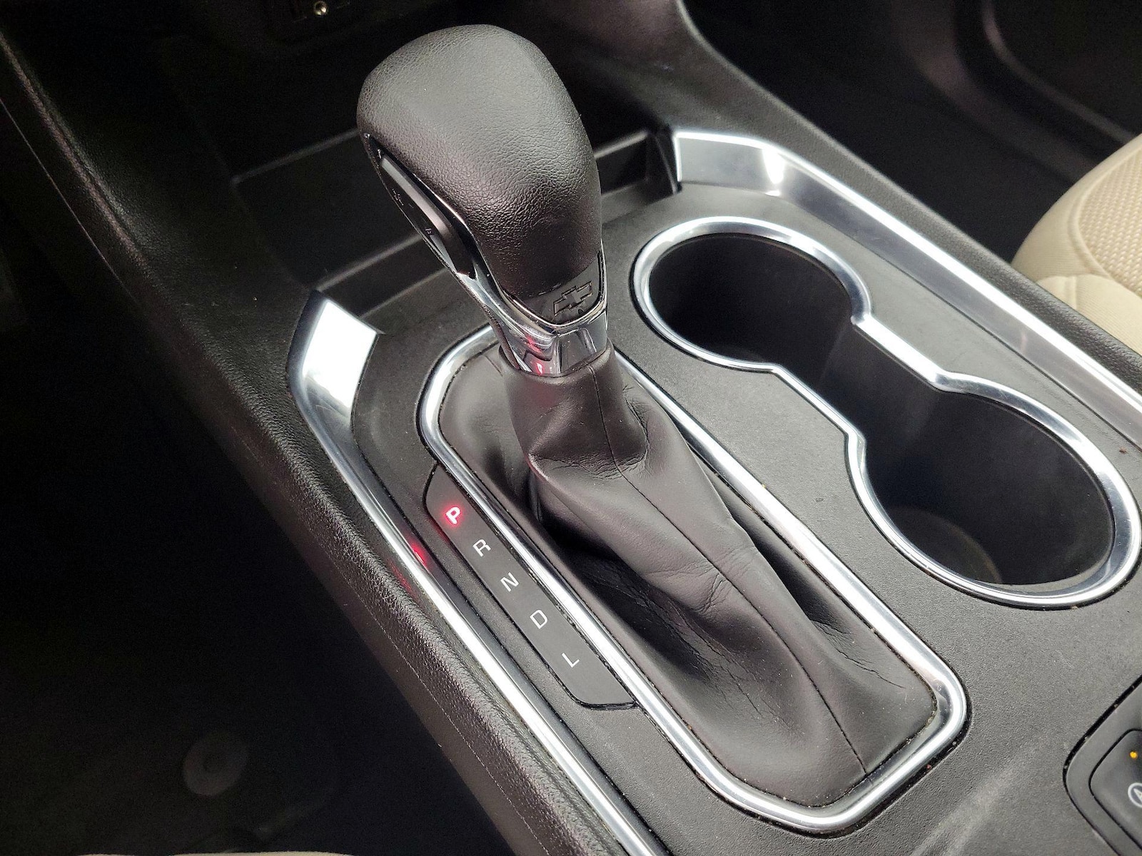 2023 Chevrolet Traverse LS - Photo 18