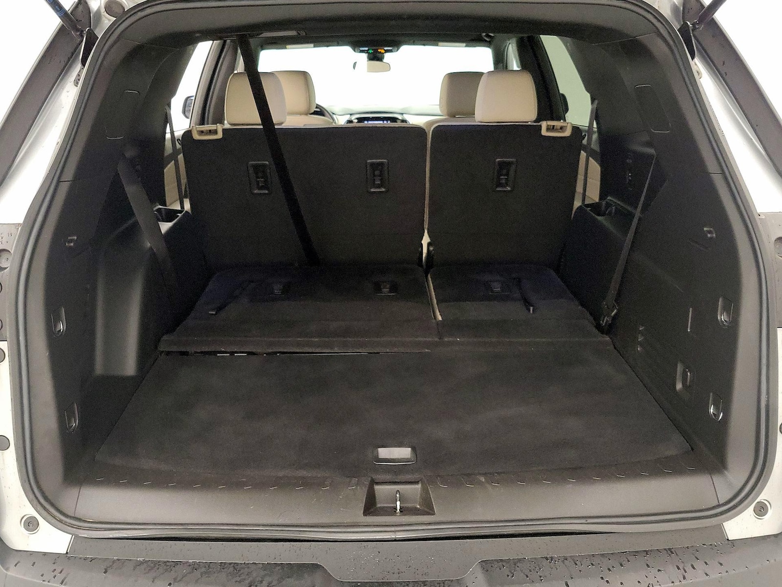 2023 Chevrolet Traverse LS - Photo 23