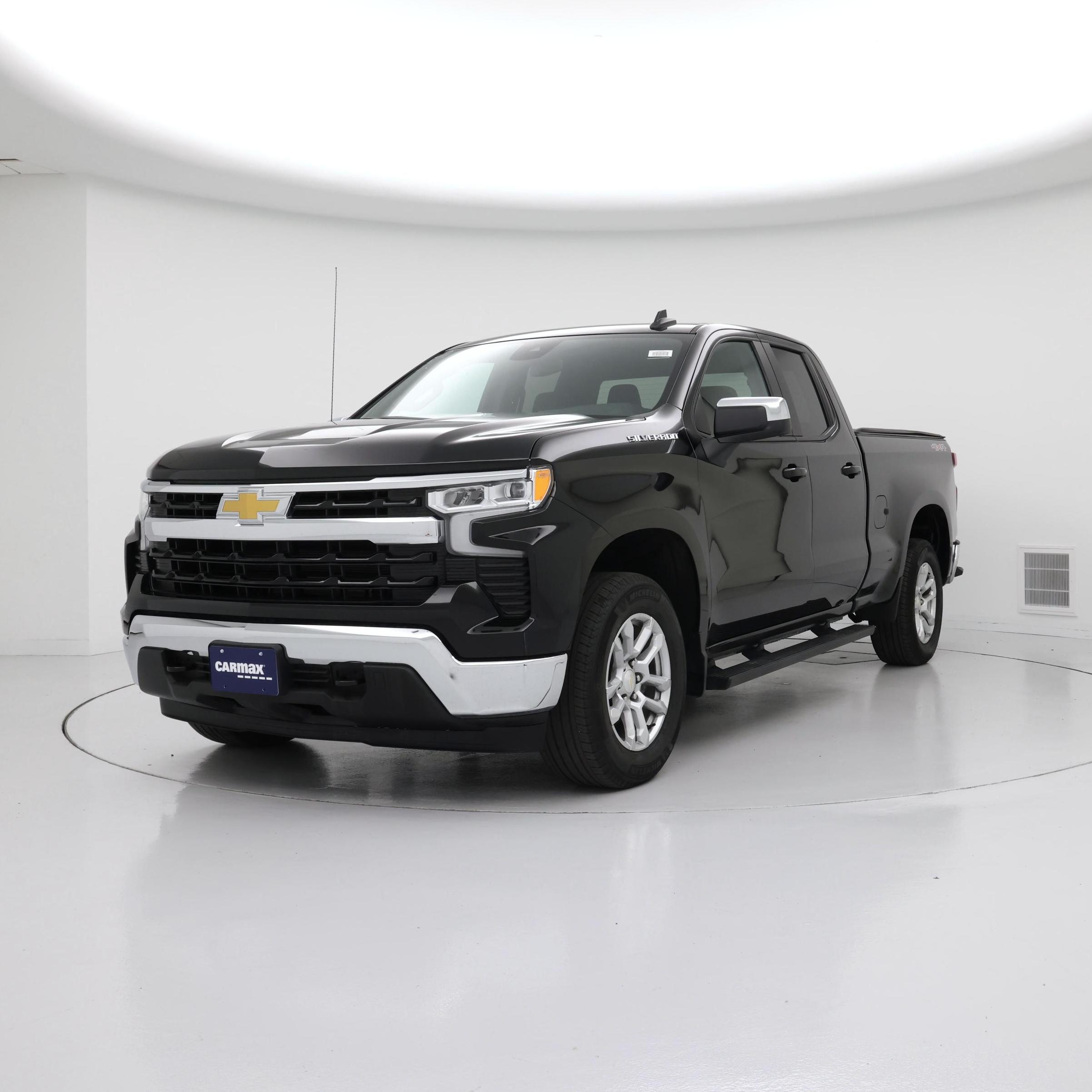 Thumbnail: 2023 Chevrolet Silverado 1500 - 4