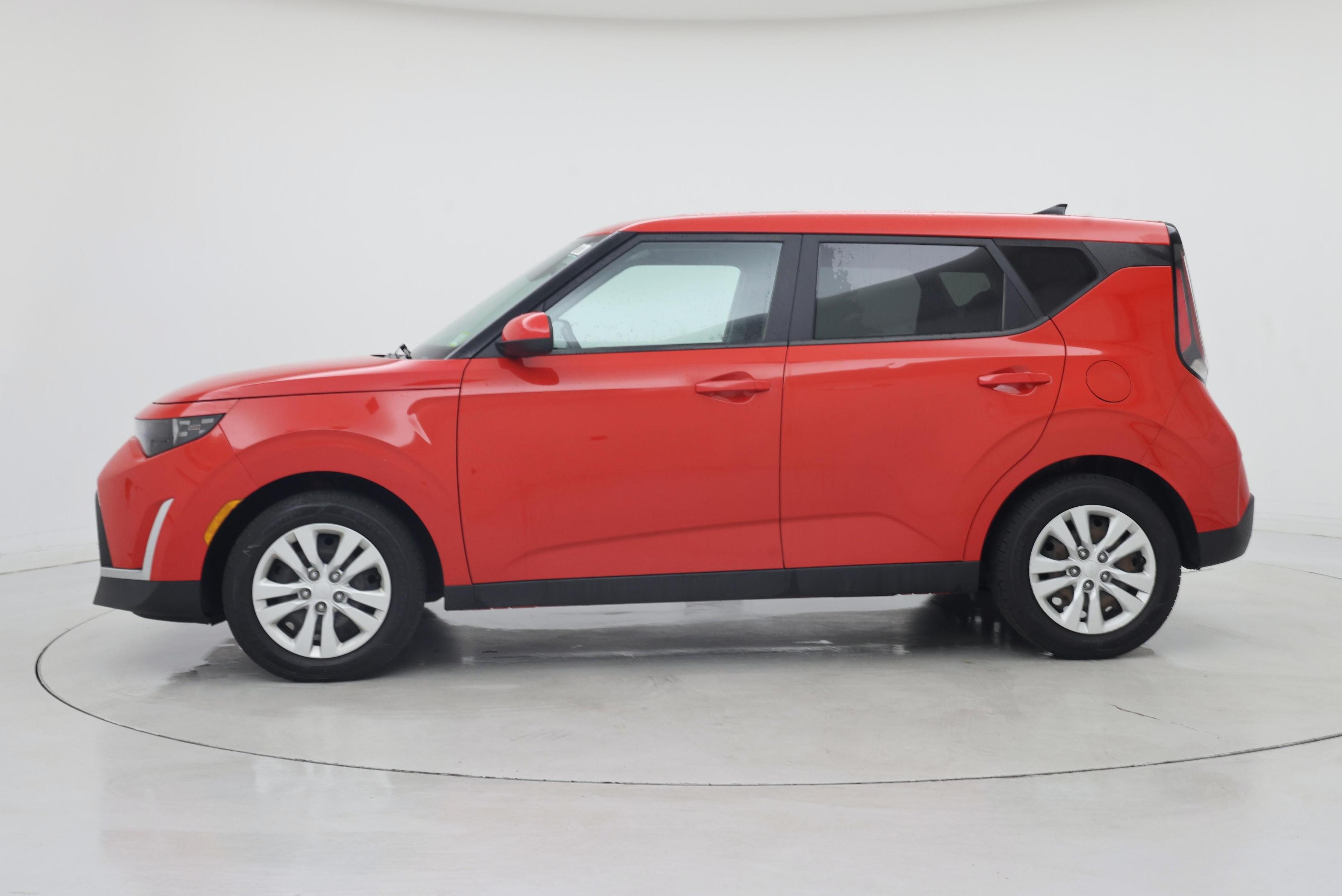 Thumbnail: 2023 Kia Soul - 3