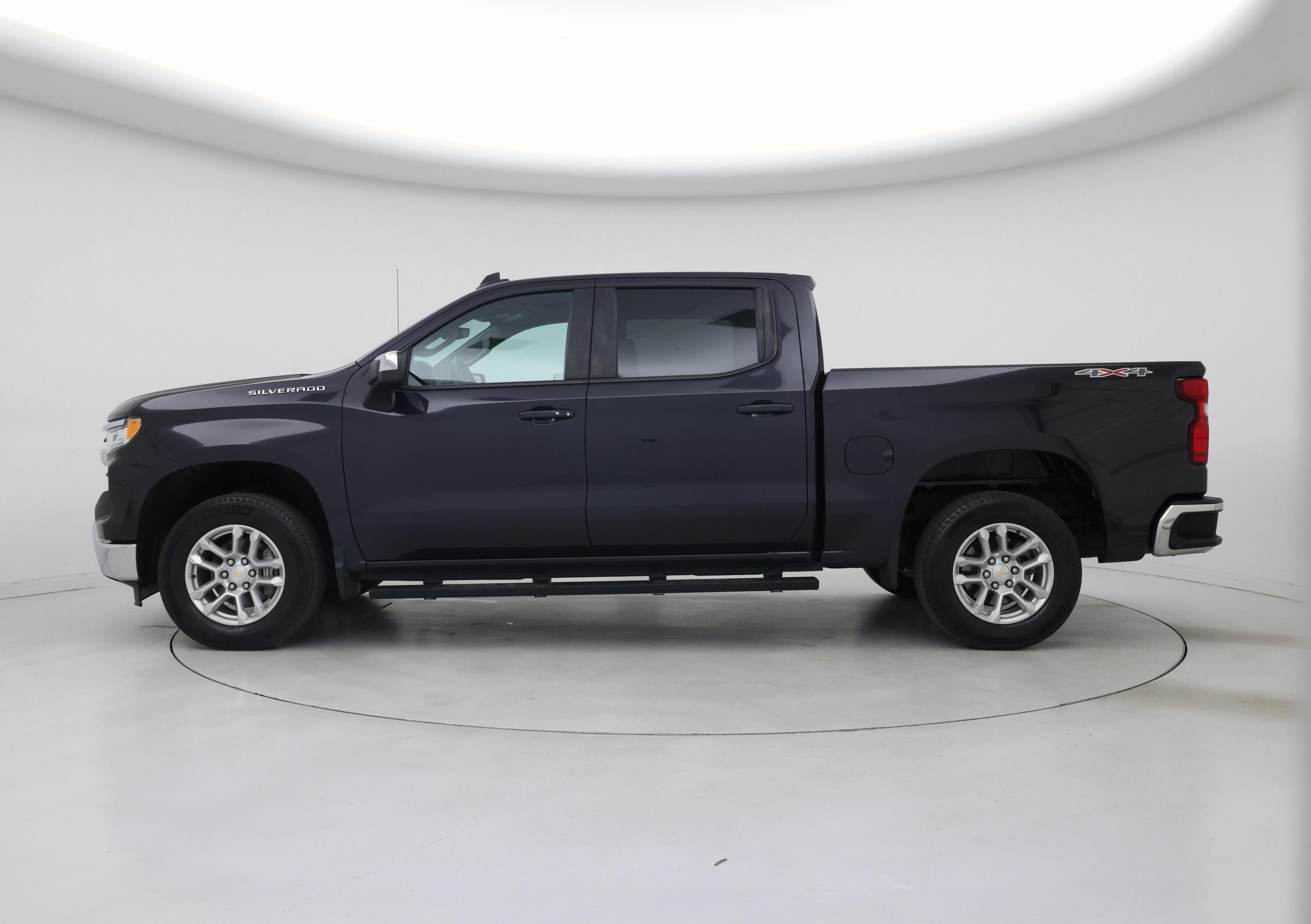 Thumbnail: 2023 Chevrolet Silverado 1500 - 3