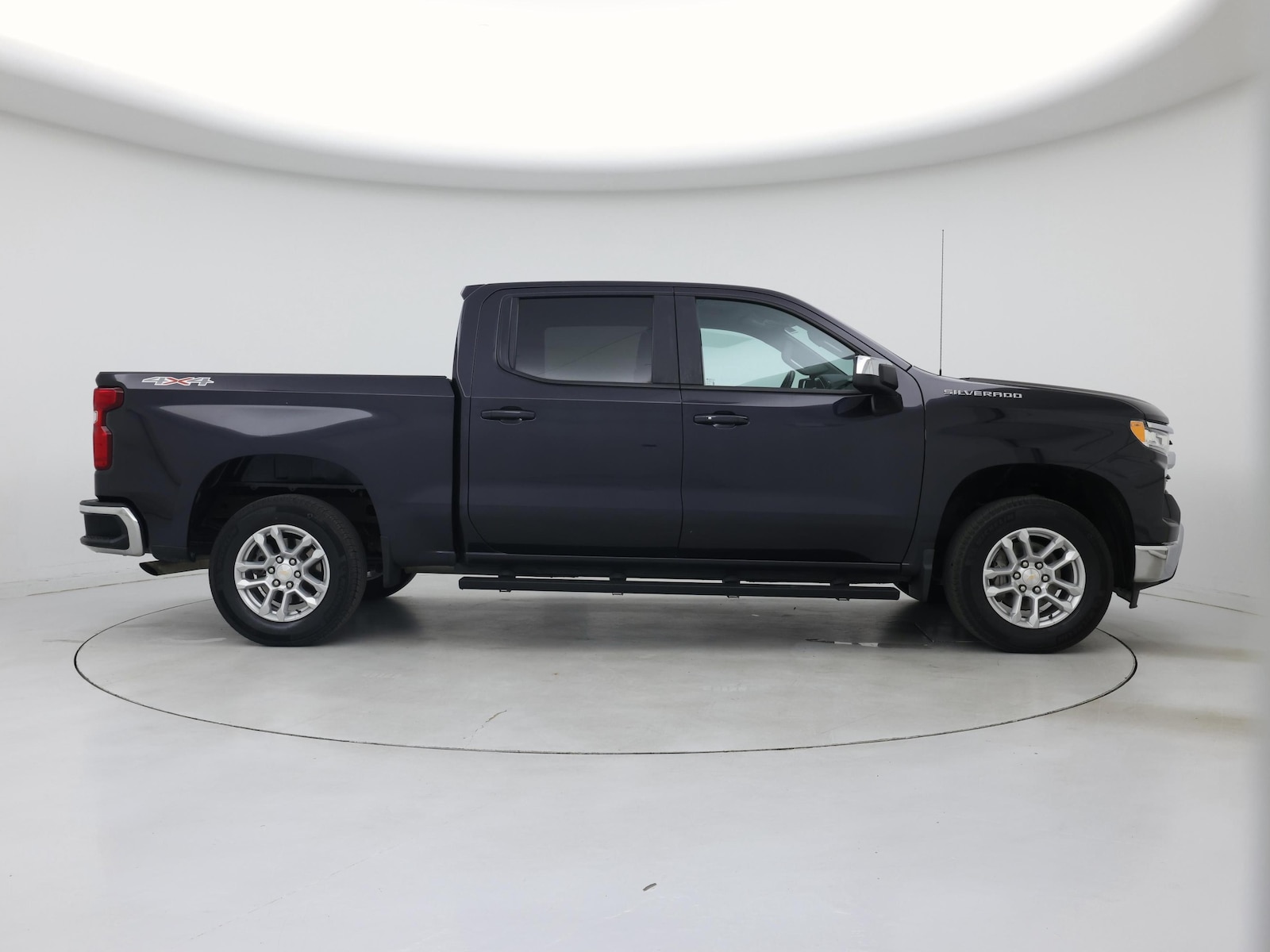 2023 Chevrolet Silverado 1500 LT - Photo 8