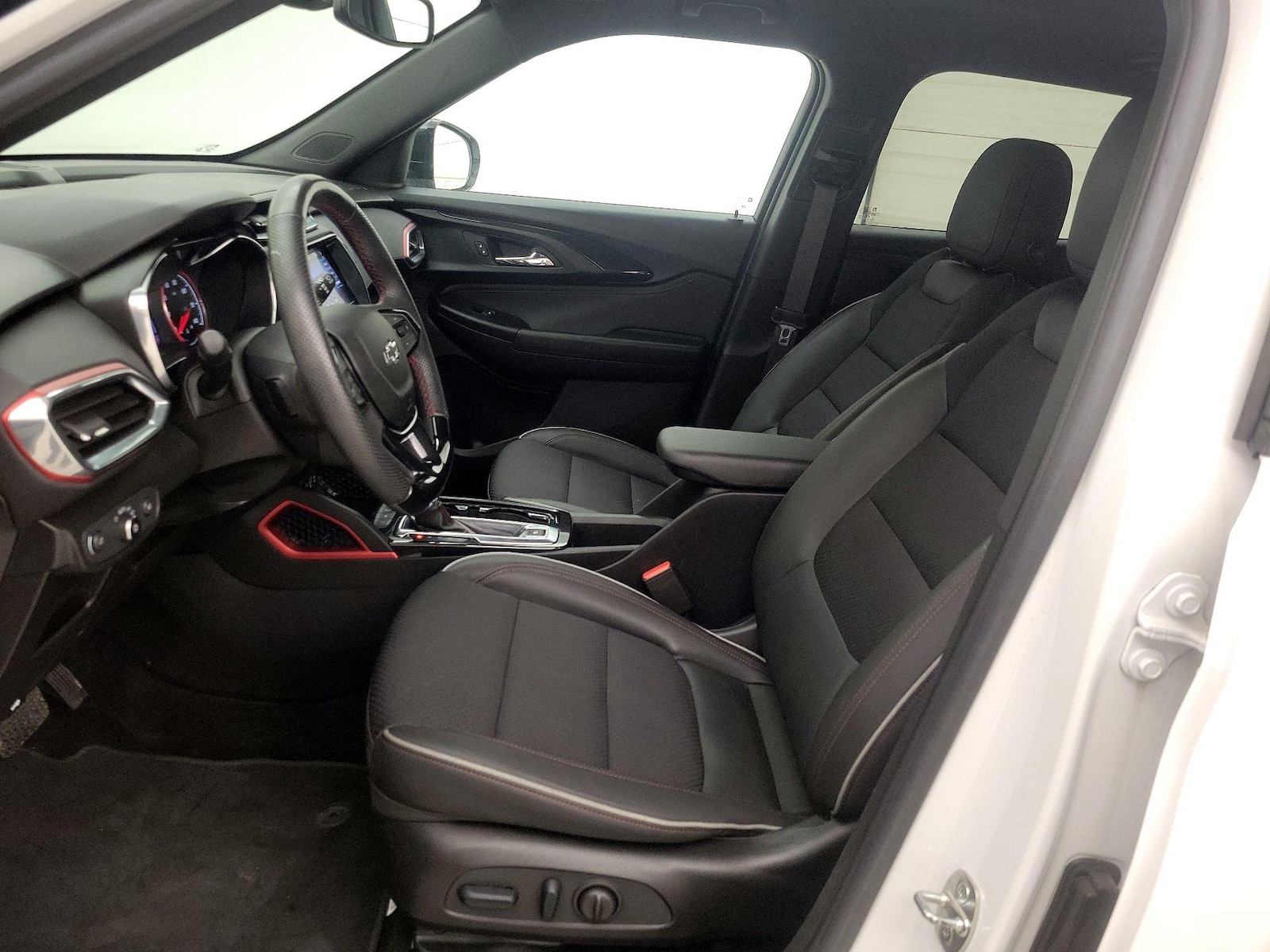 2023 Chevrolet TrailBlazer RS - Photo 12